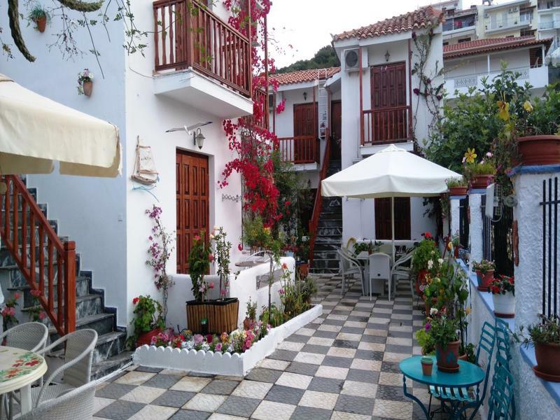 Amalthia Apartment