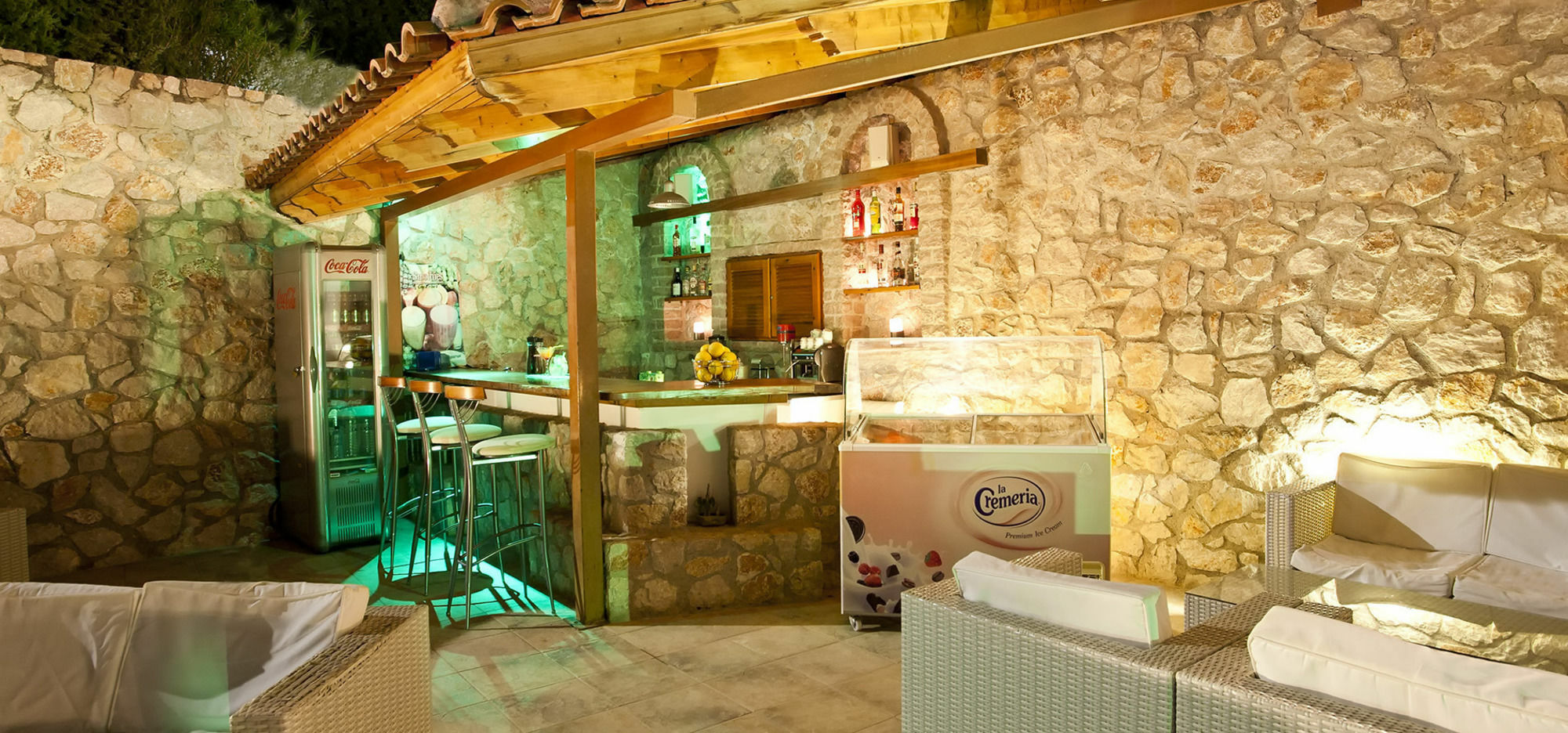 Aparthotel Viaros