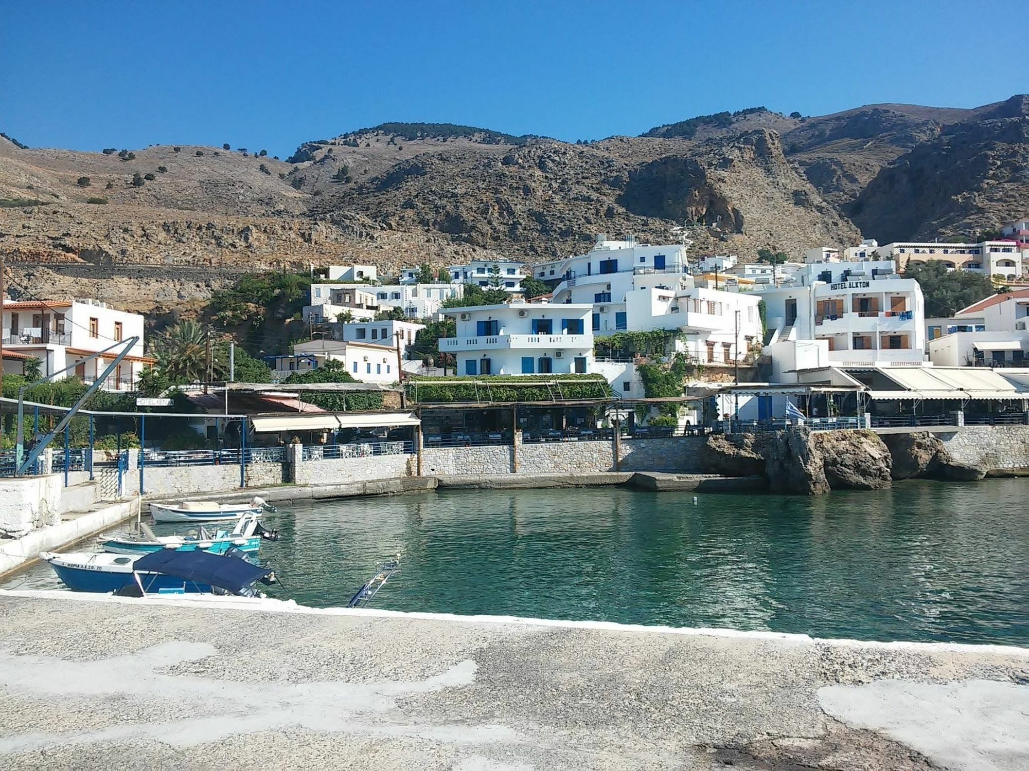 Apartment Lefka Ori