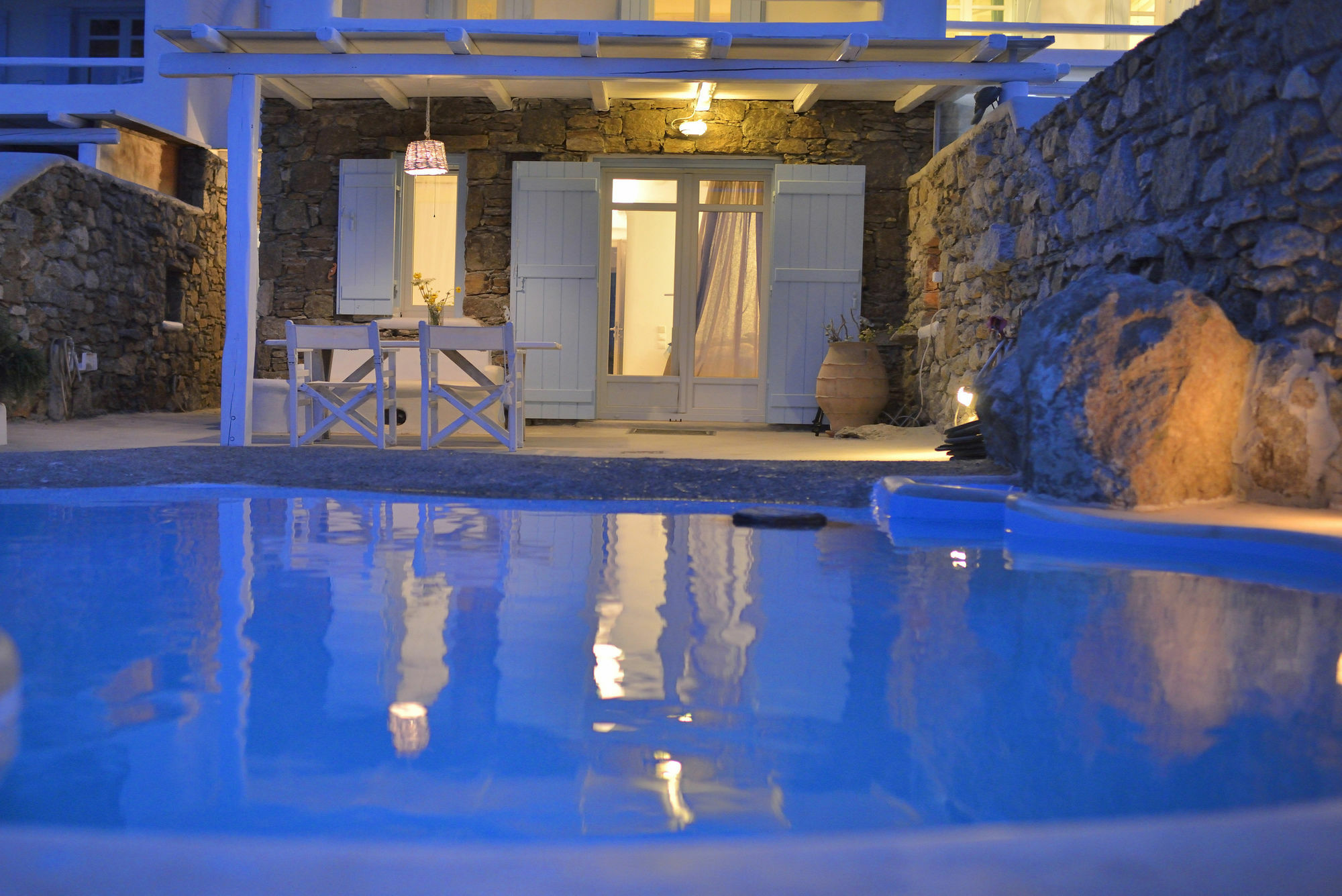 Aiolos Mykonos *