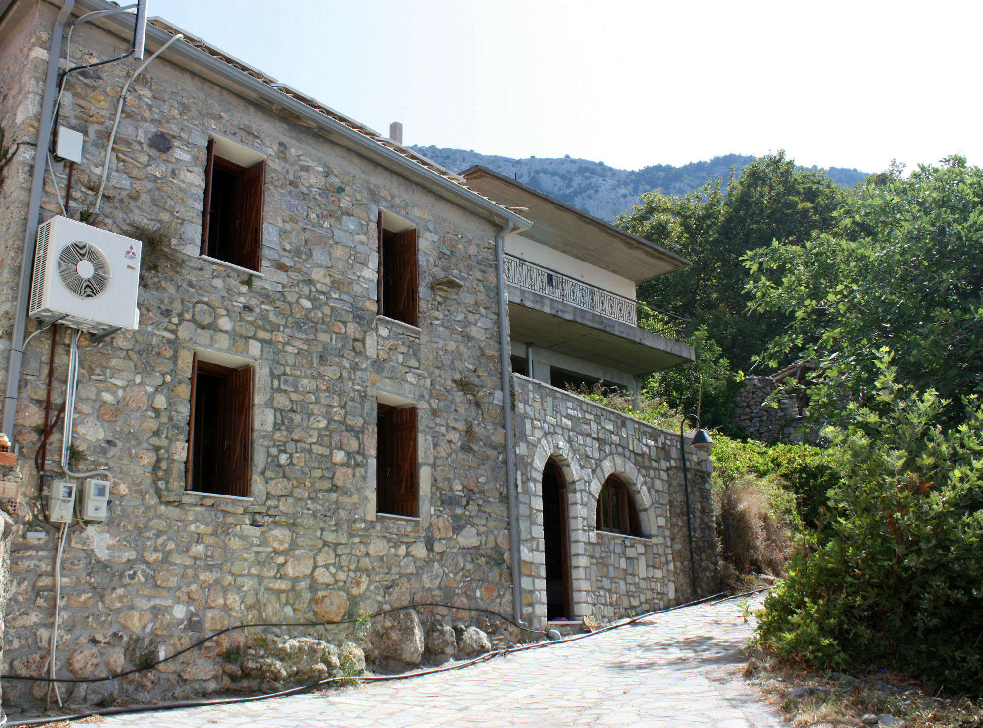 Aeropi Villa