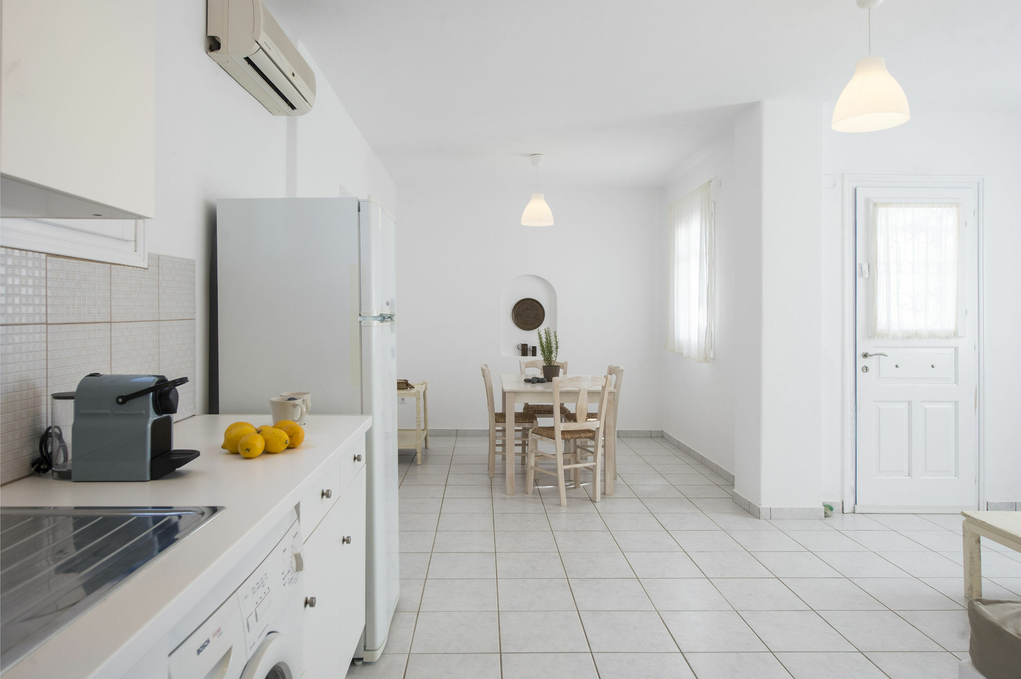 Cleopatra Homes Piso Livadi