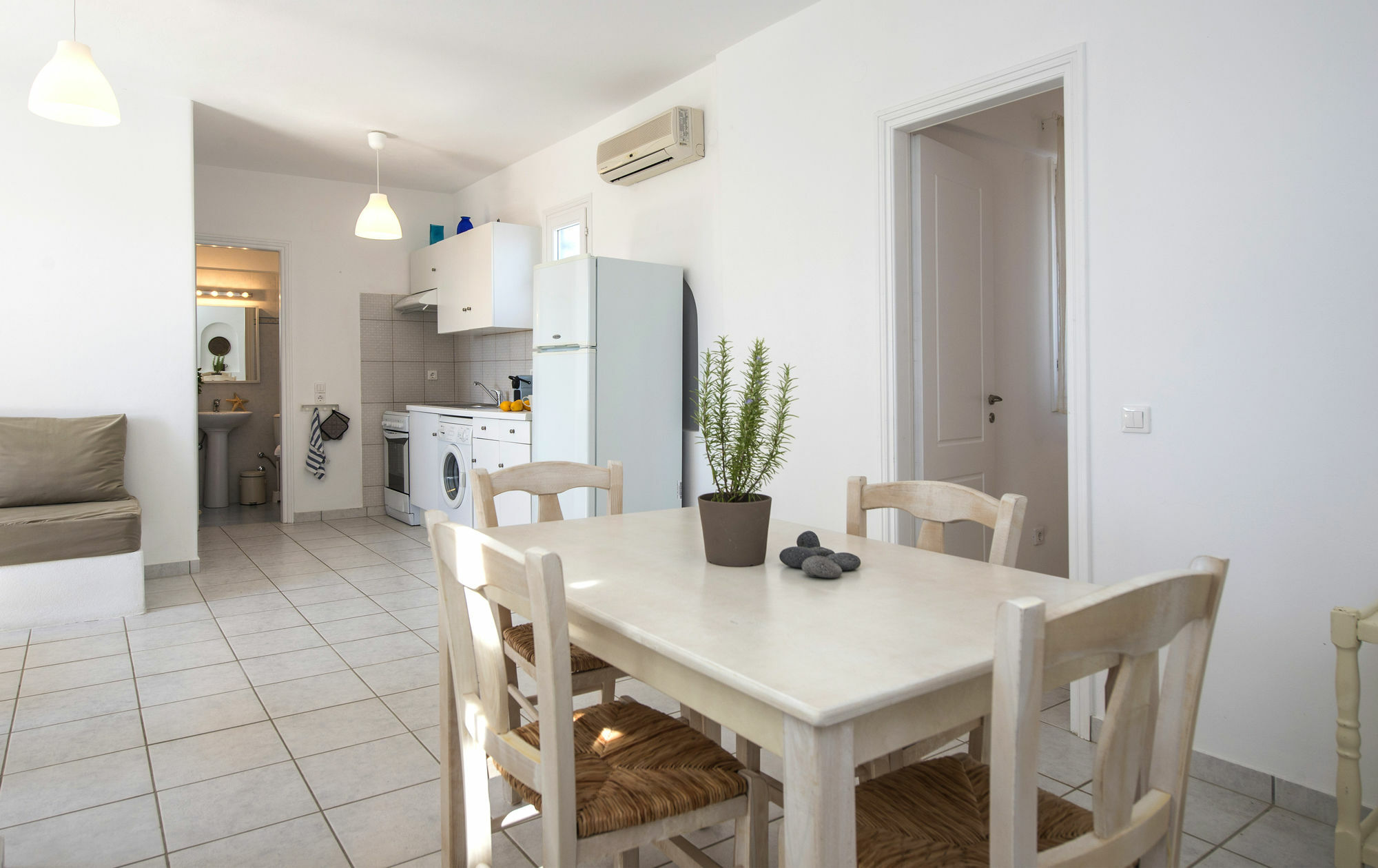 Cleopatra Homes Apartment *