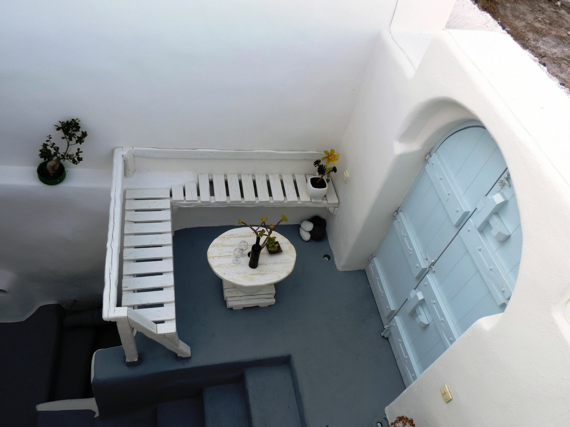 Christina's Cave House