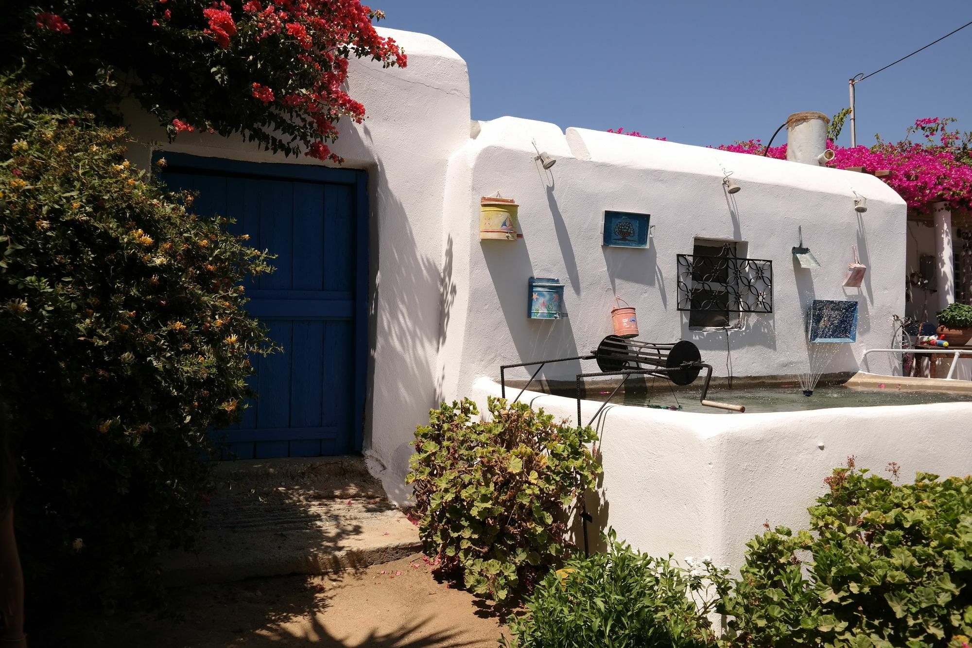 Sun Rock Stelida (Naxos)