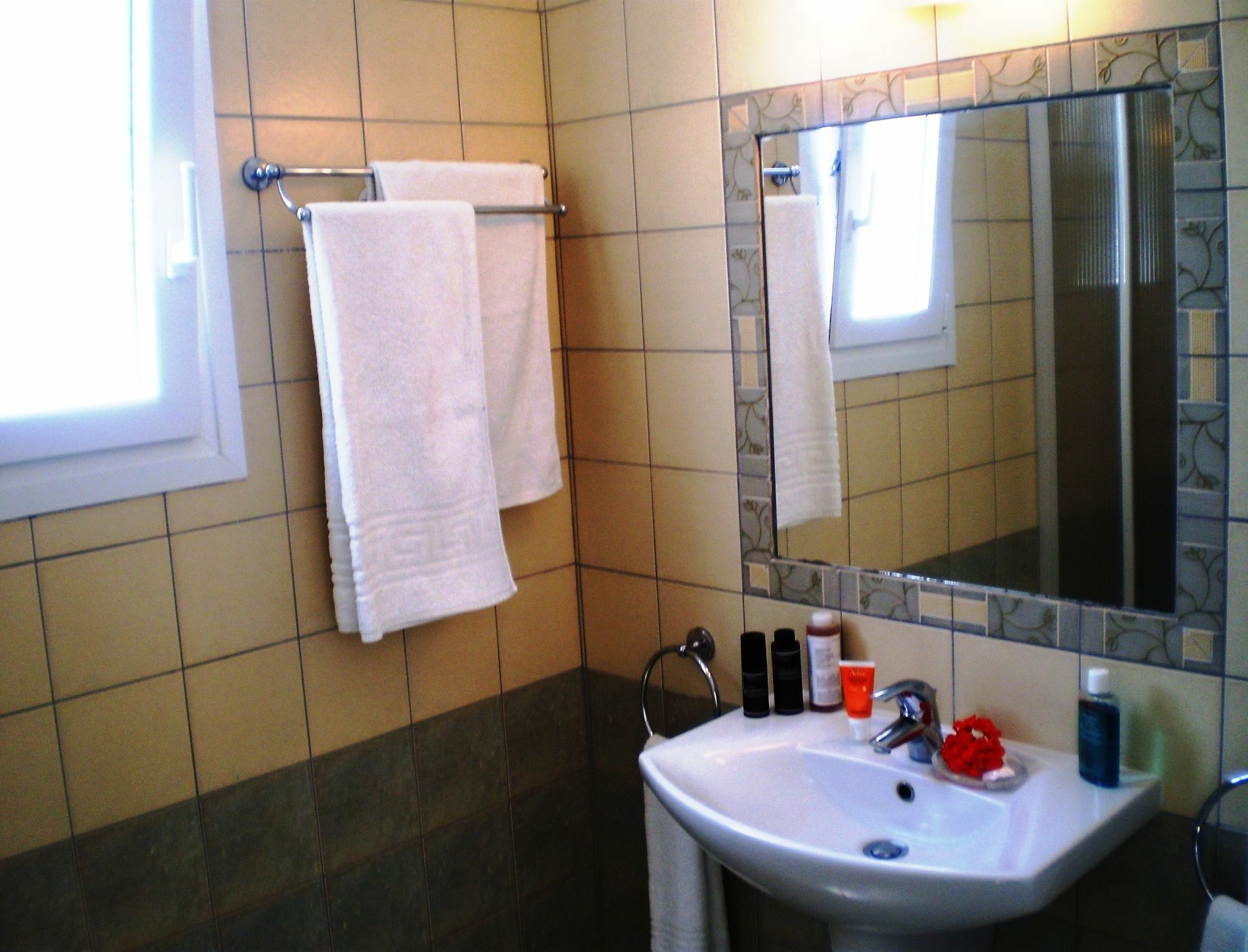 Livanios Apartment Adamantas (Milos)