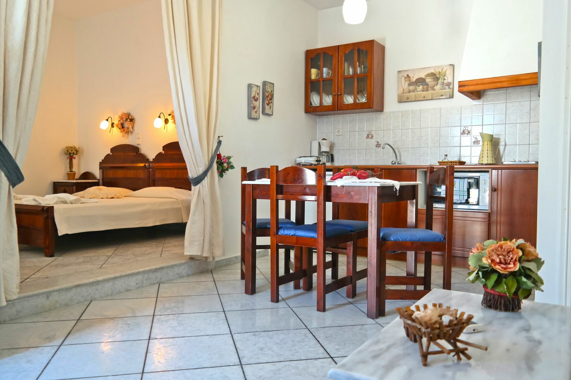 Sun Rock Apartment