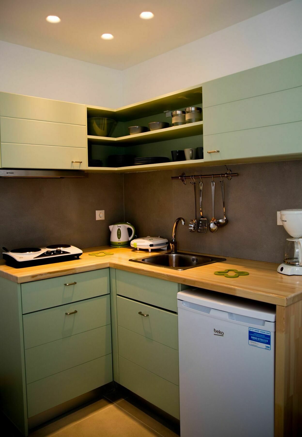 Renieris Apartment