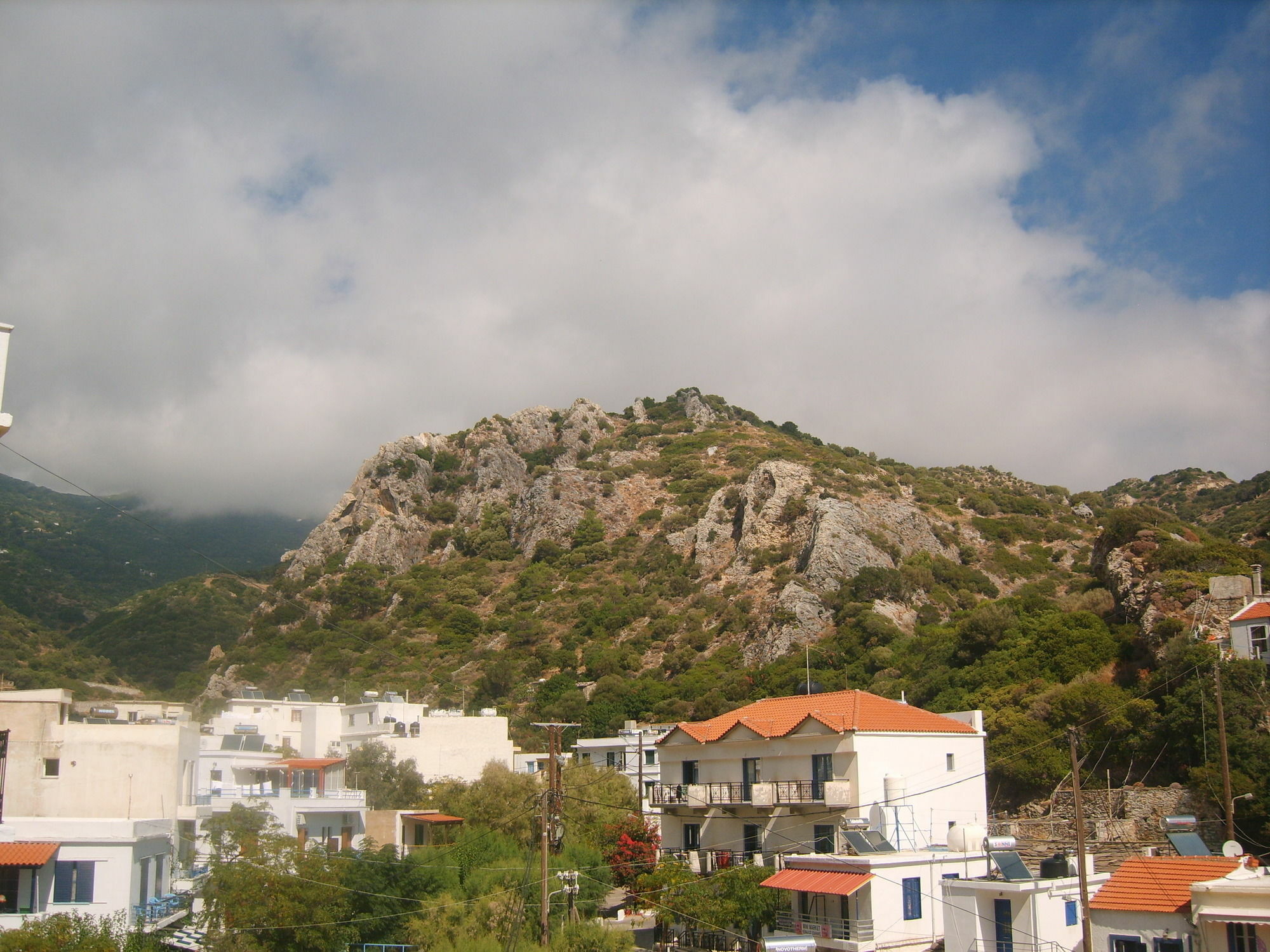 Apostolakis * Agios Kirykos (Ikaria)