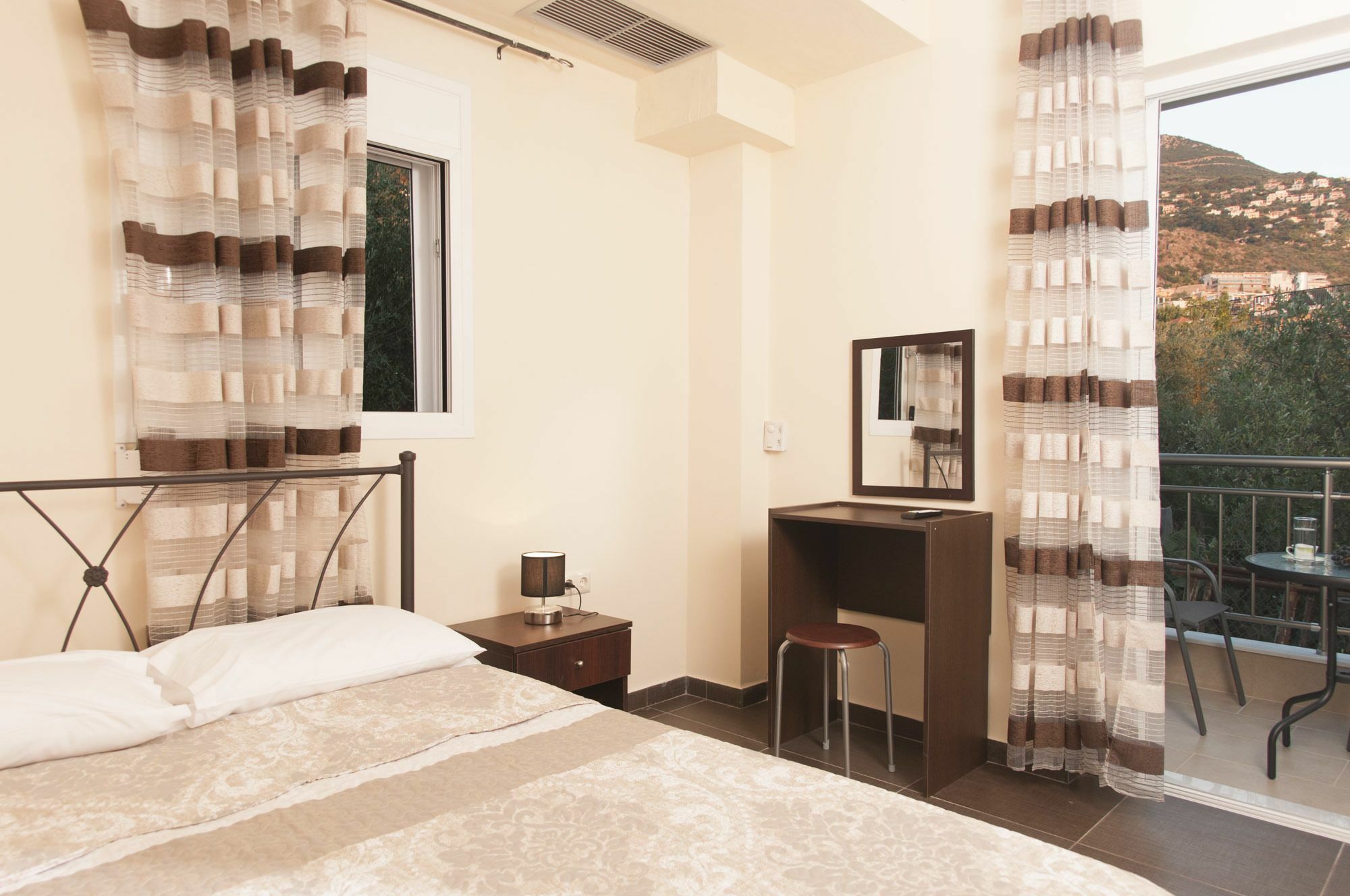 Aparthotel Elia & Thalassa 2*