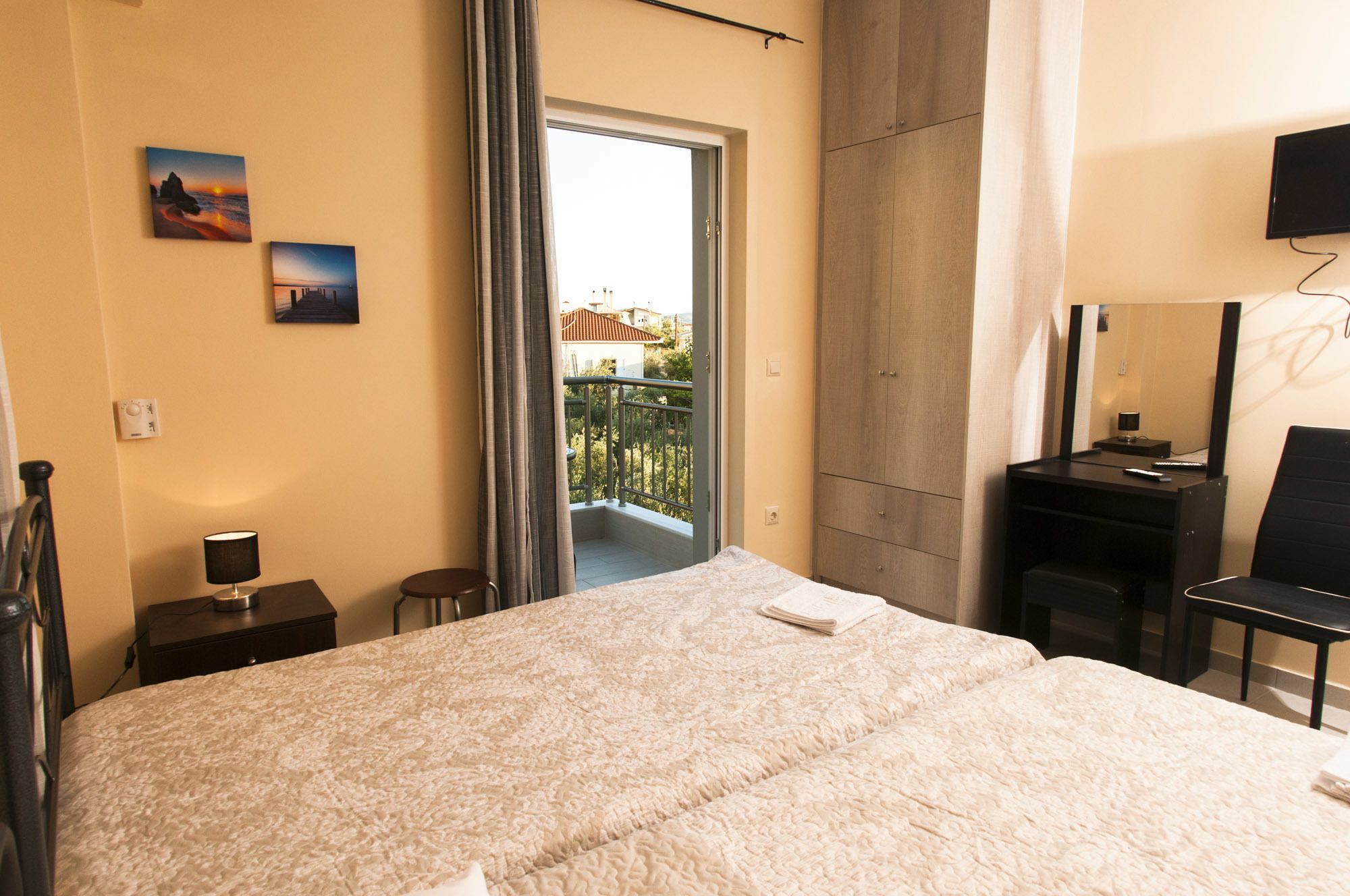 Aparthotel Elia & Thalassa 2*
