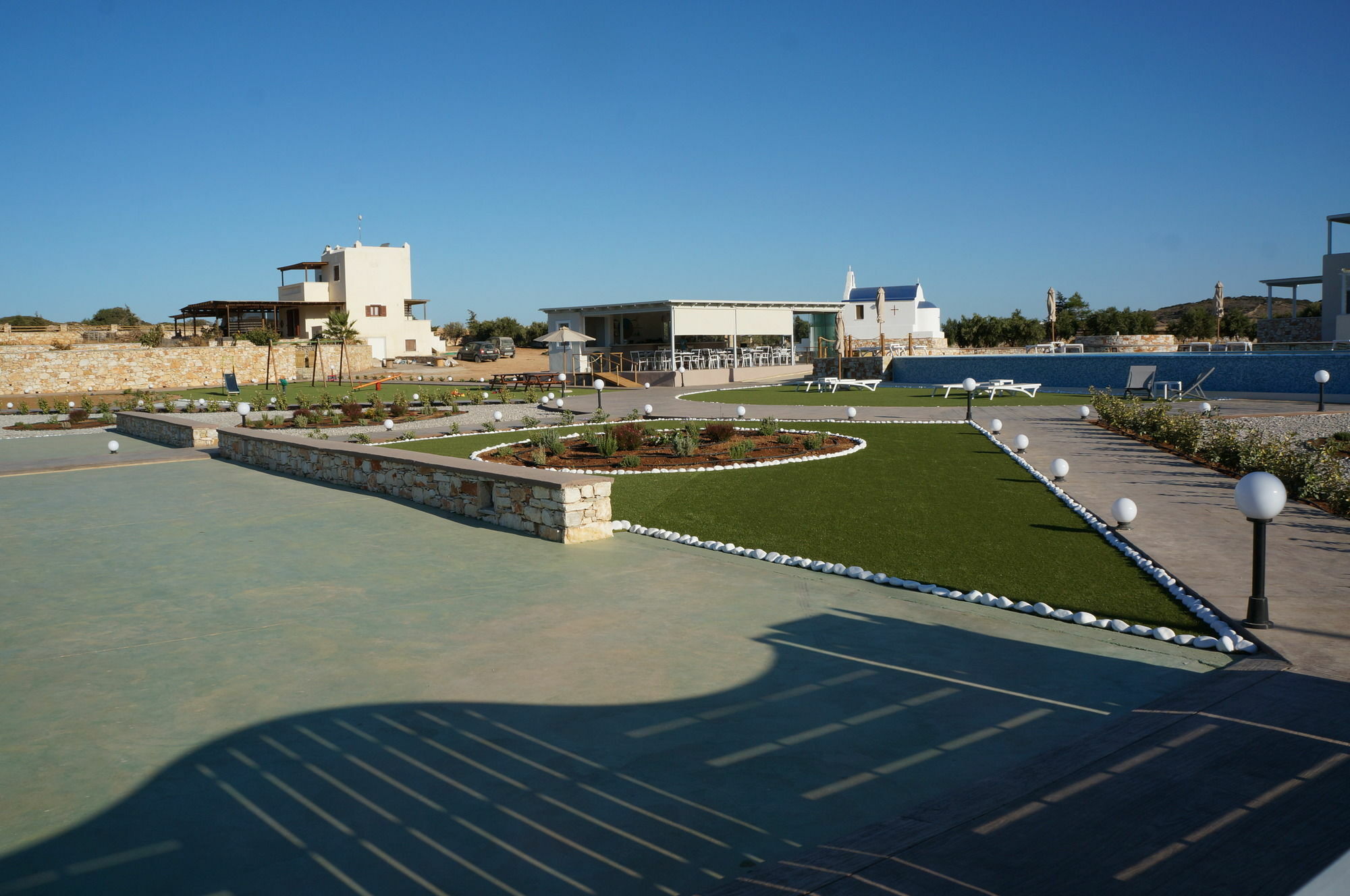 Pyrgaki Sun & Moon Luxury Suites Hotel