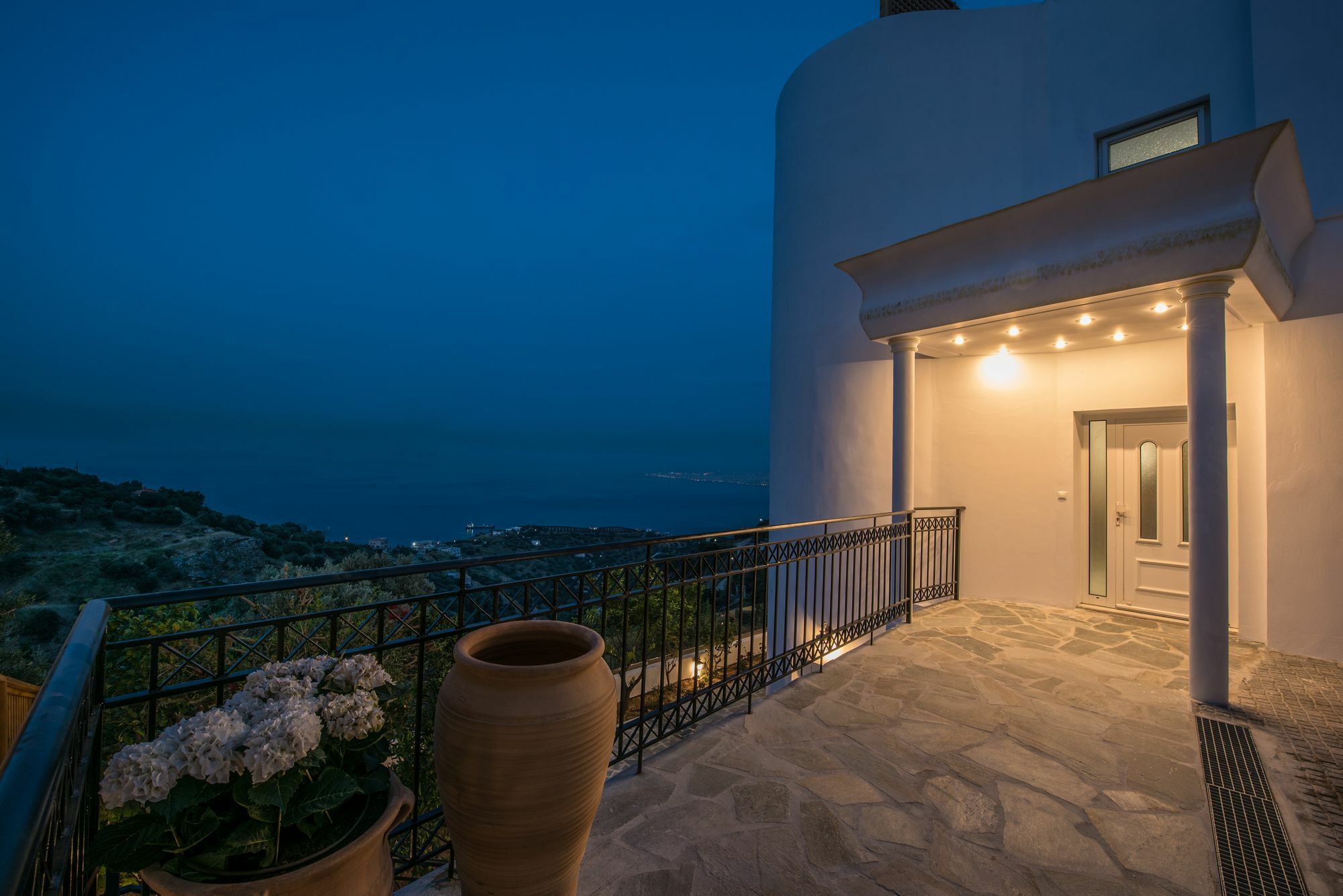 Artemis, Wine Dark Sea Villa Rodhia (Crete)
