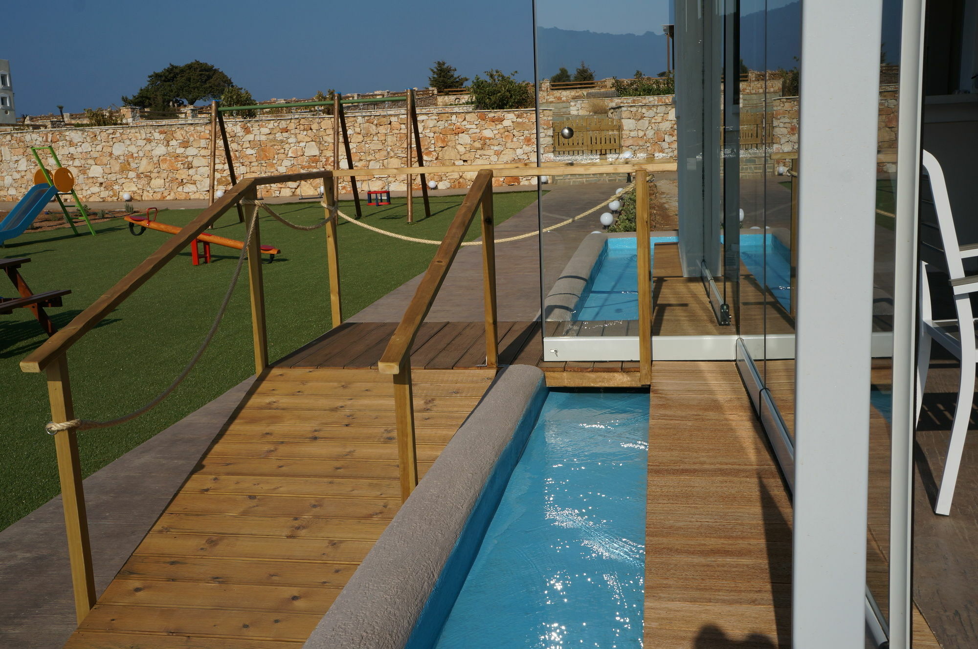 Hotel Pyrgaki Sun & Moon Luxury Suites 3*