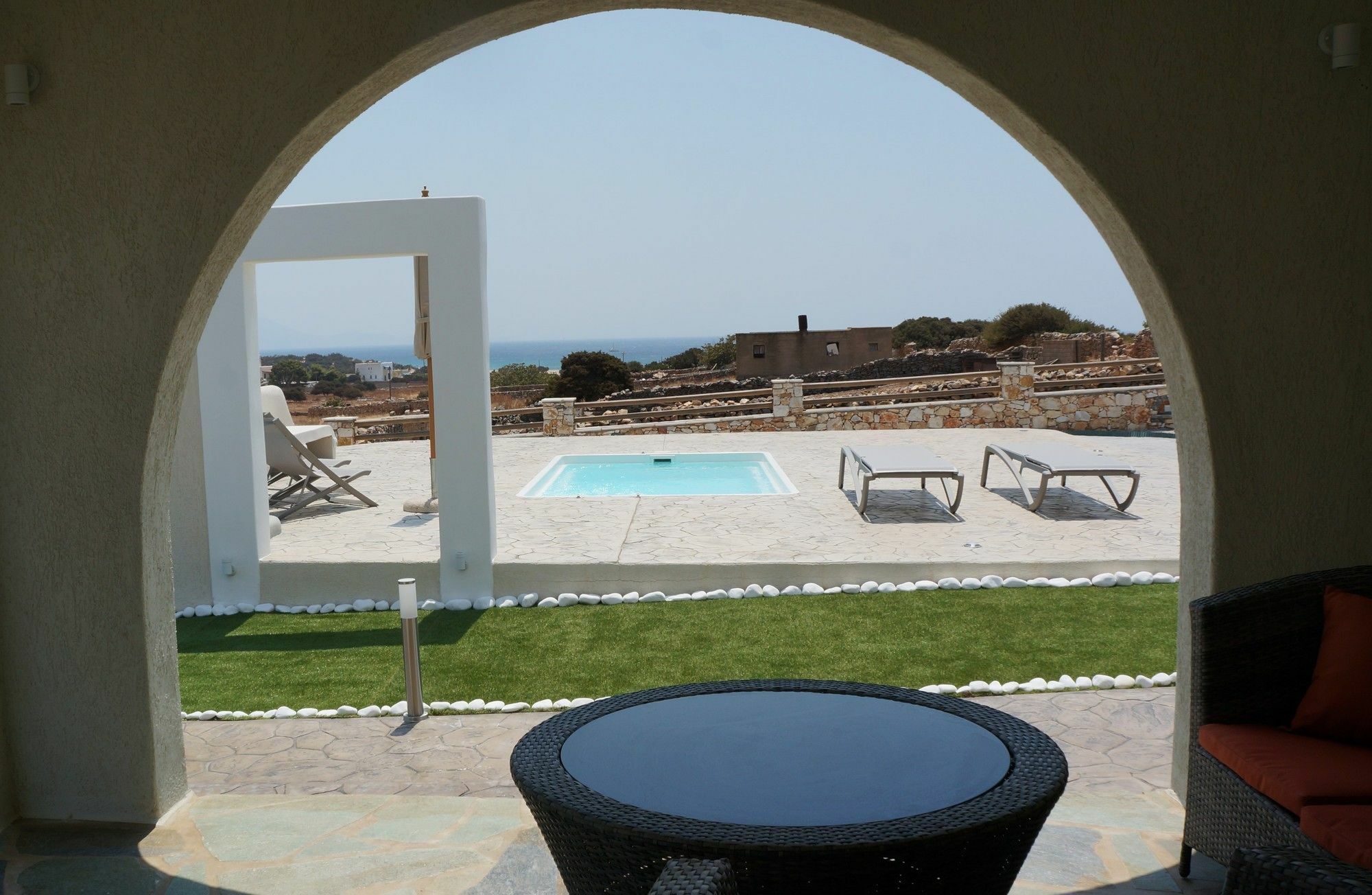 Pyrgaki Sun & Moon Luxury Suites Hotel