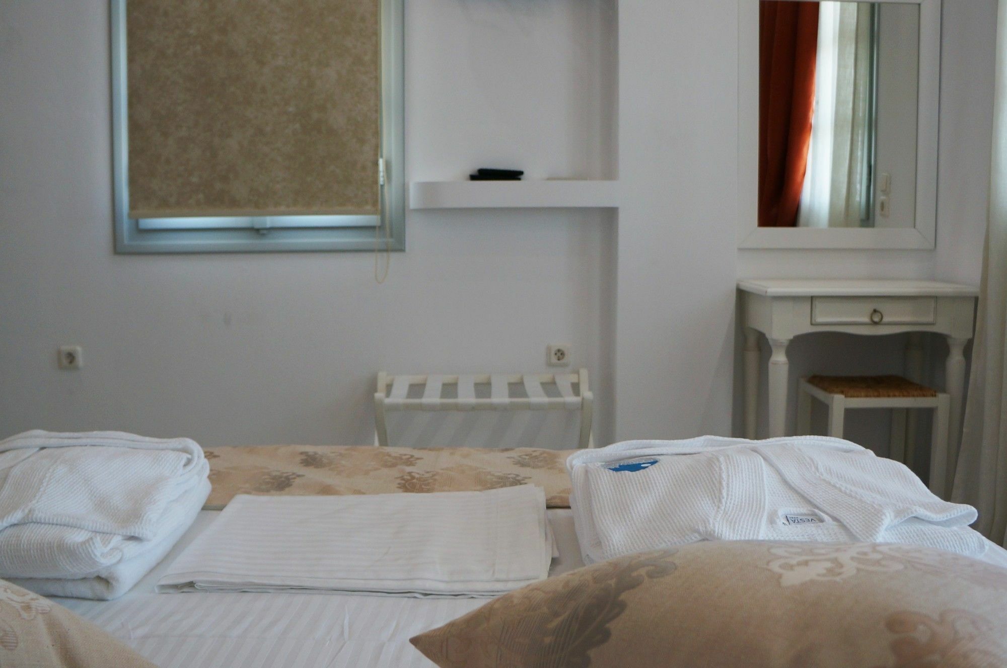 Pyrgaki Sun & Moon Luxury Suites