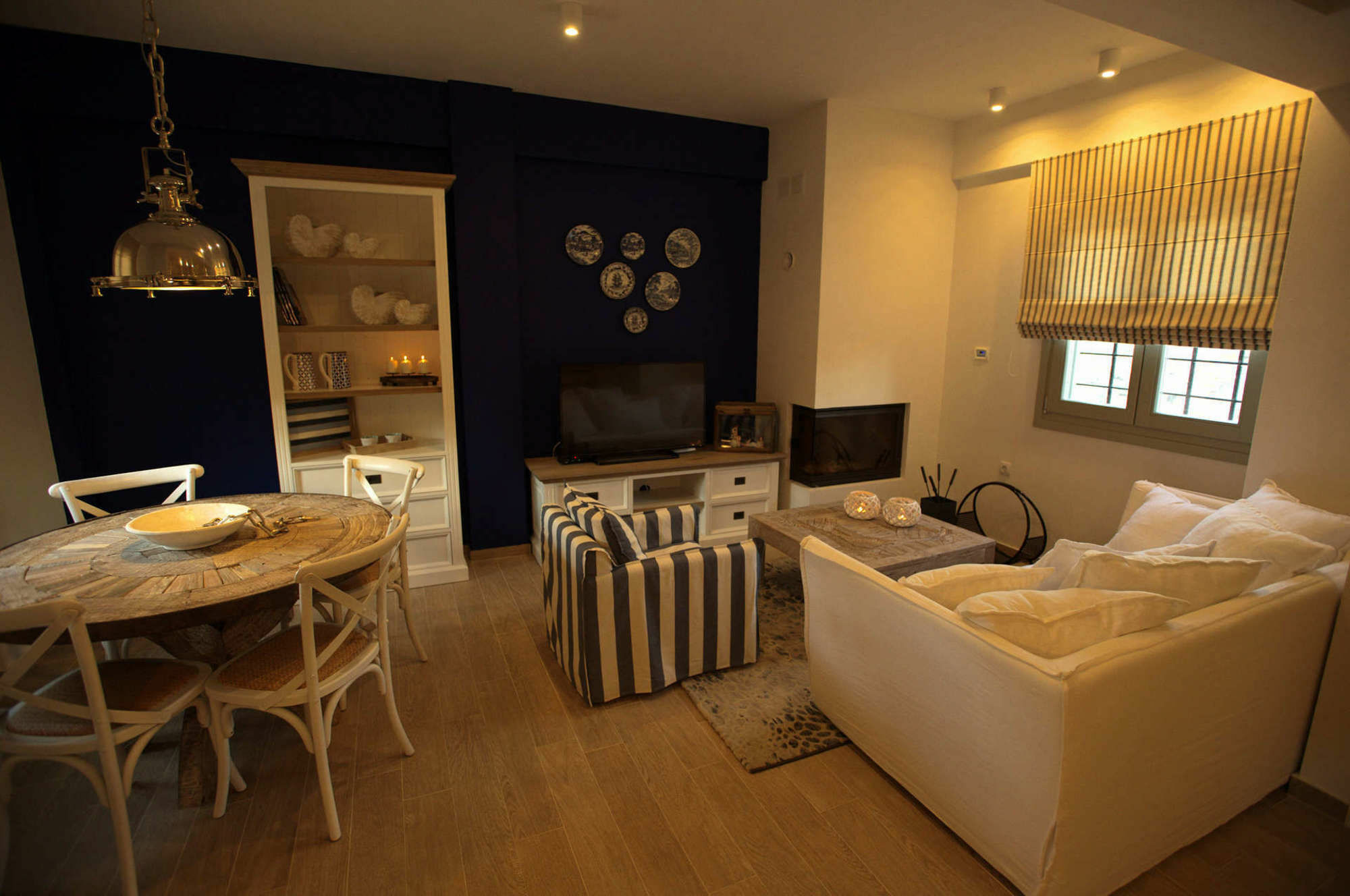 Chroma Pelion *