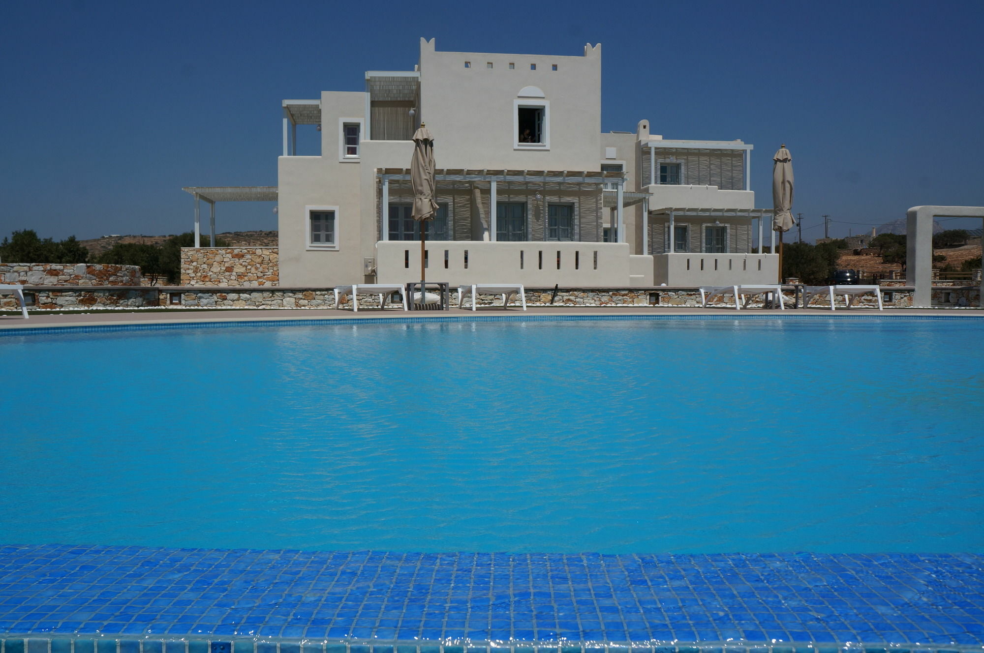 Pyrgaki Sun & Moon Luxury Suites Hotel