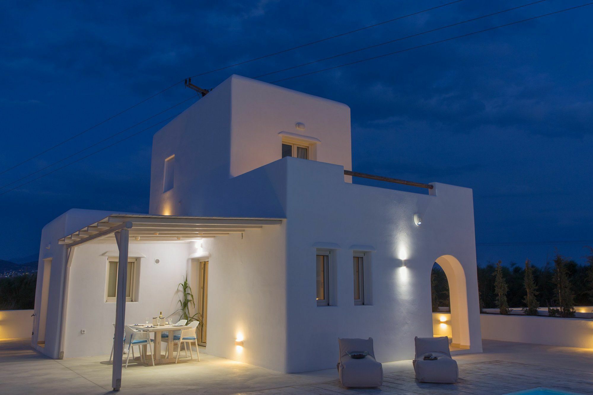 Naxian Lounge Villa