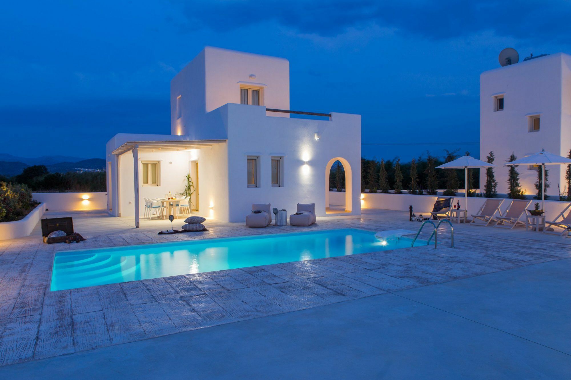 Naxian Lounge Villa *