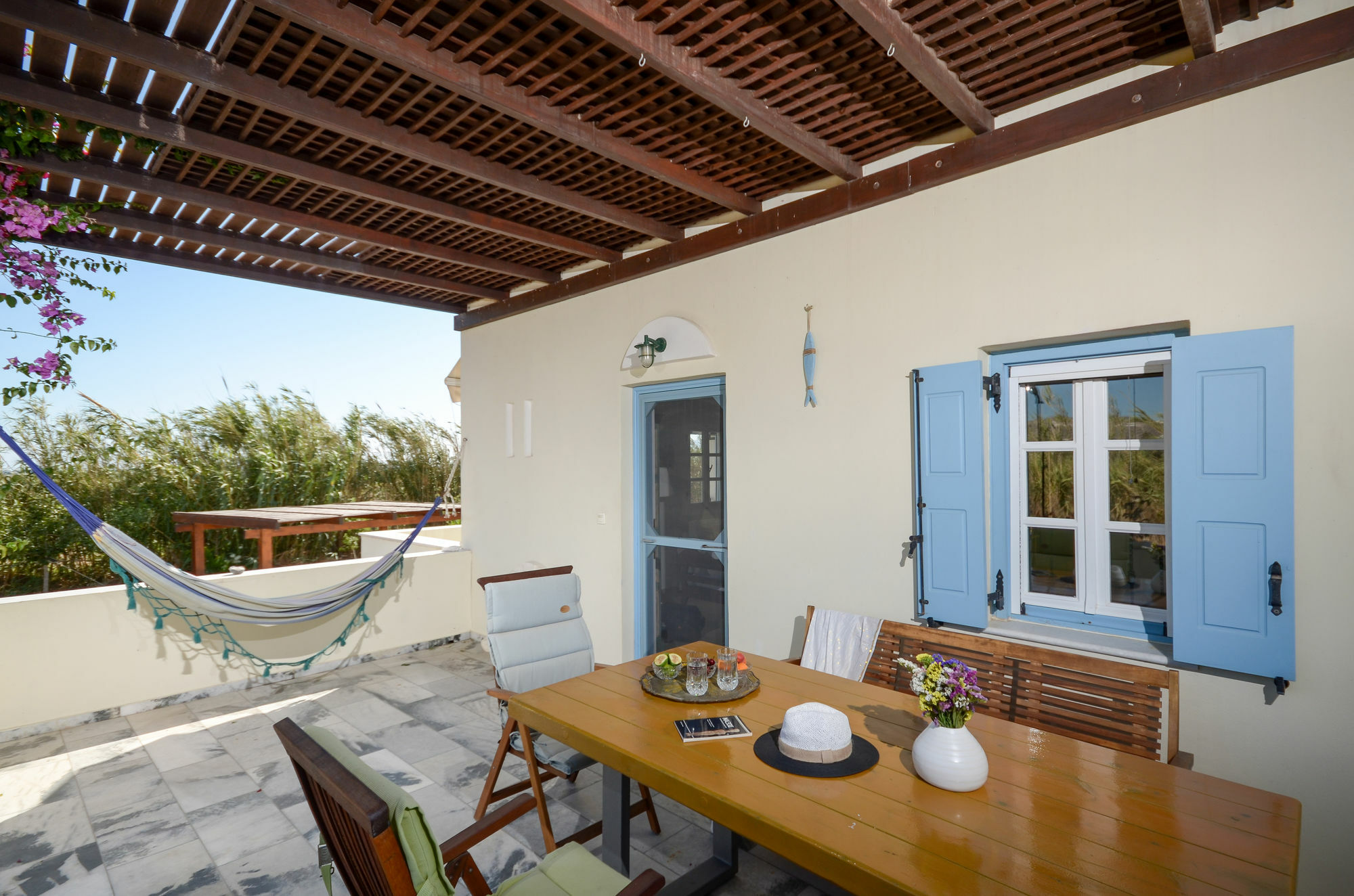 Seaside Naxos • *