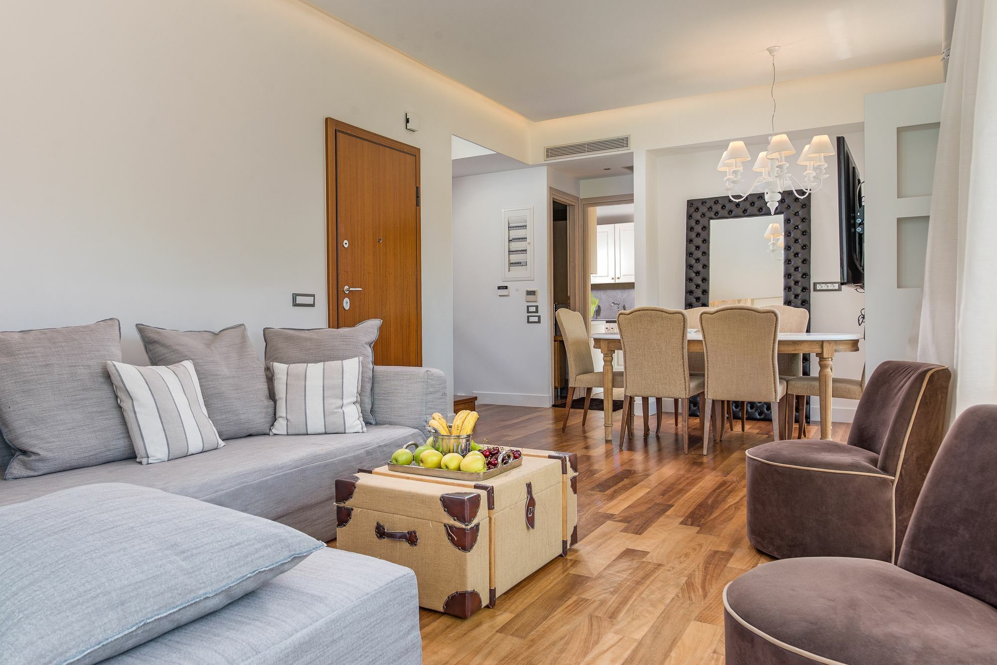 Apartment The Dynasty