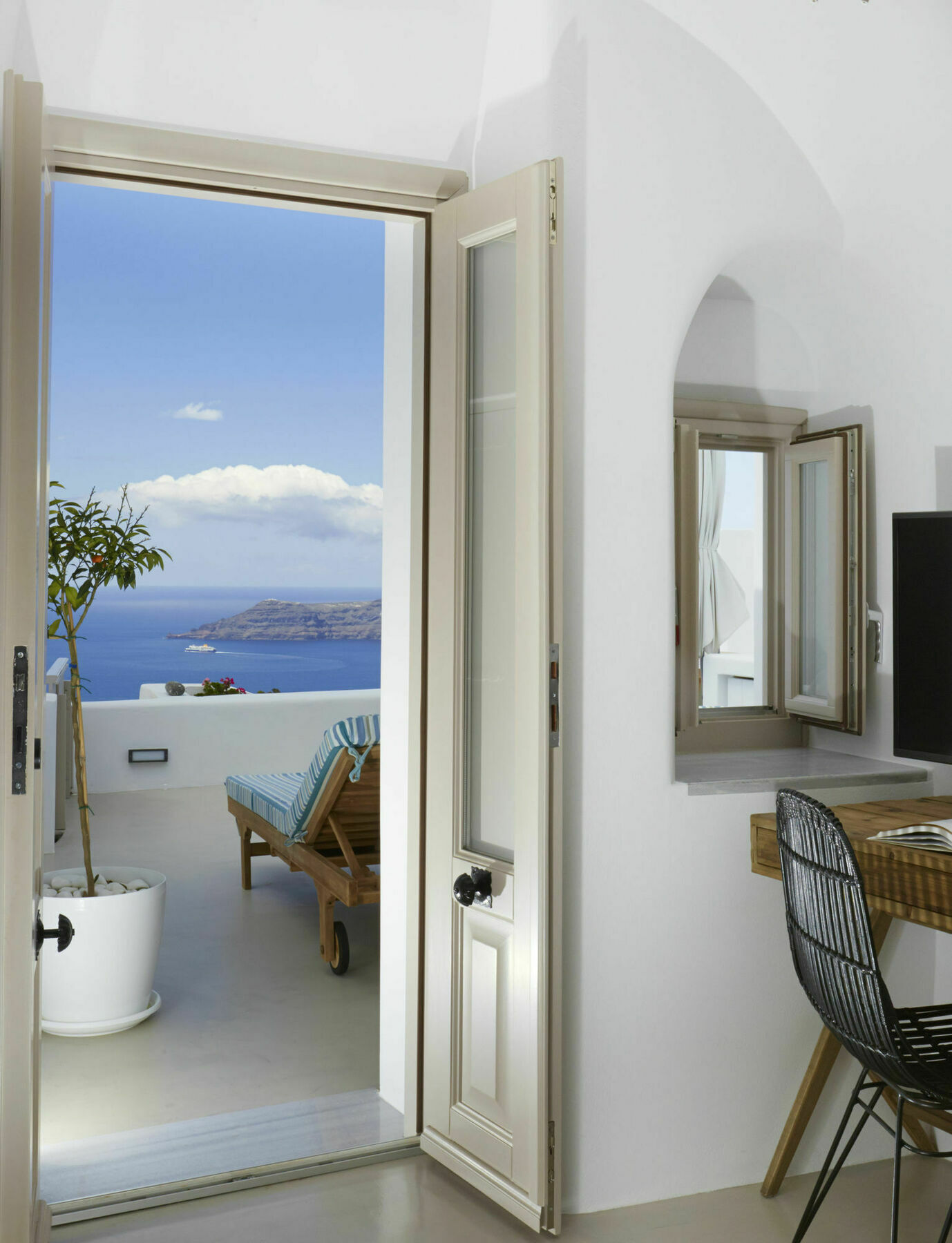 Olea Cave House Imerovigli (Santorini)