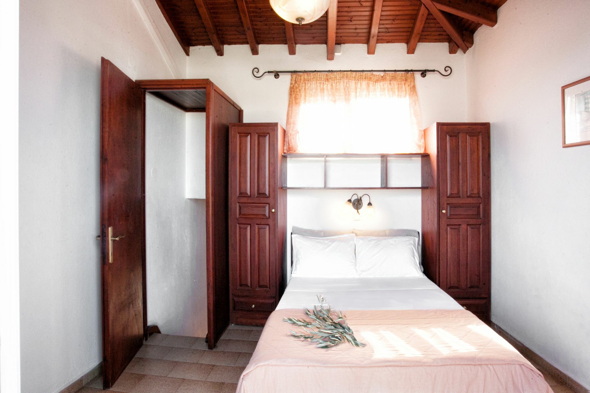 Aparthotel Poseidon Skiathos Town