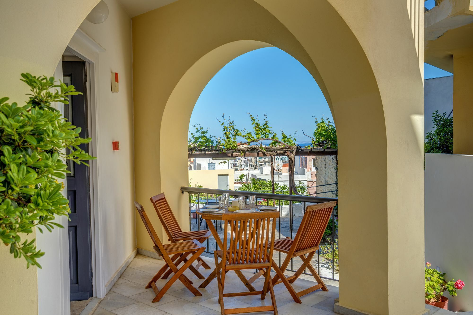 Guest house Ethrion 3*