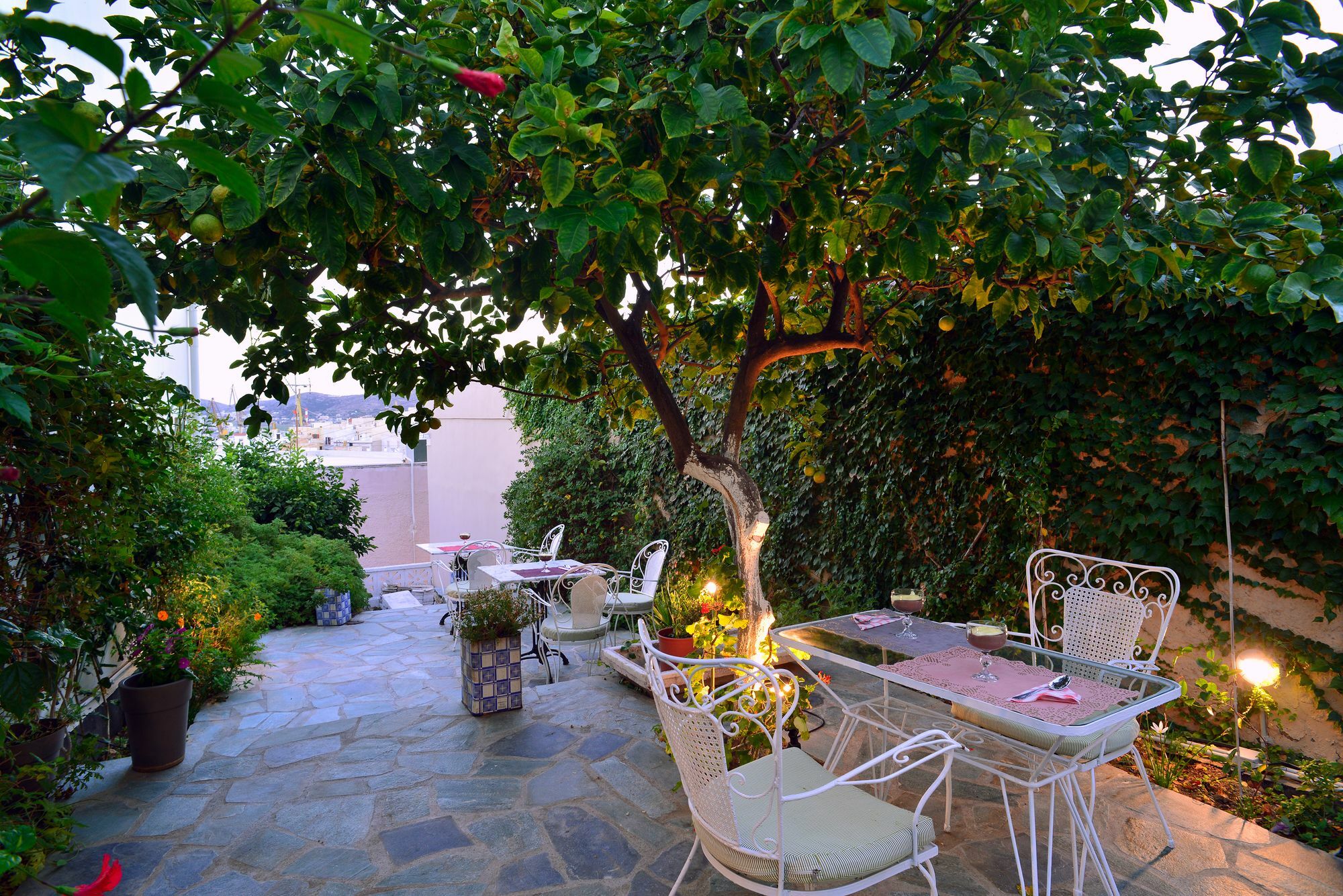 1901 Hermoupolis Bed & Breakfast 3*