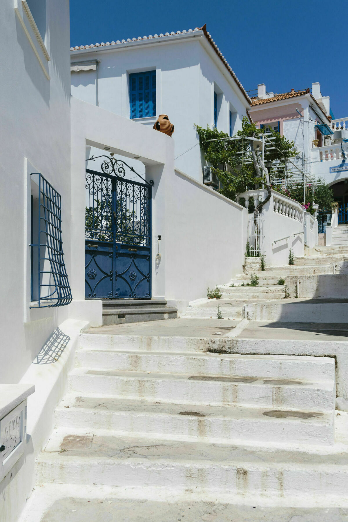 Dimitra Boutique