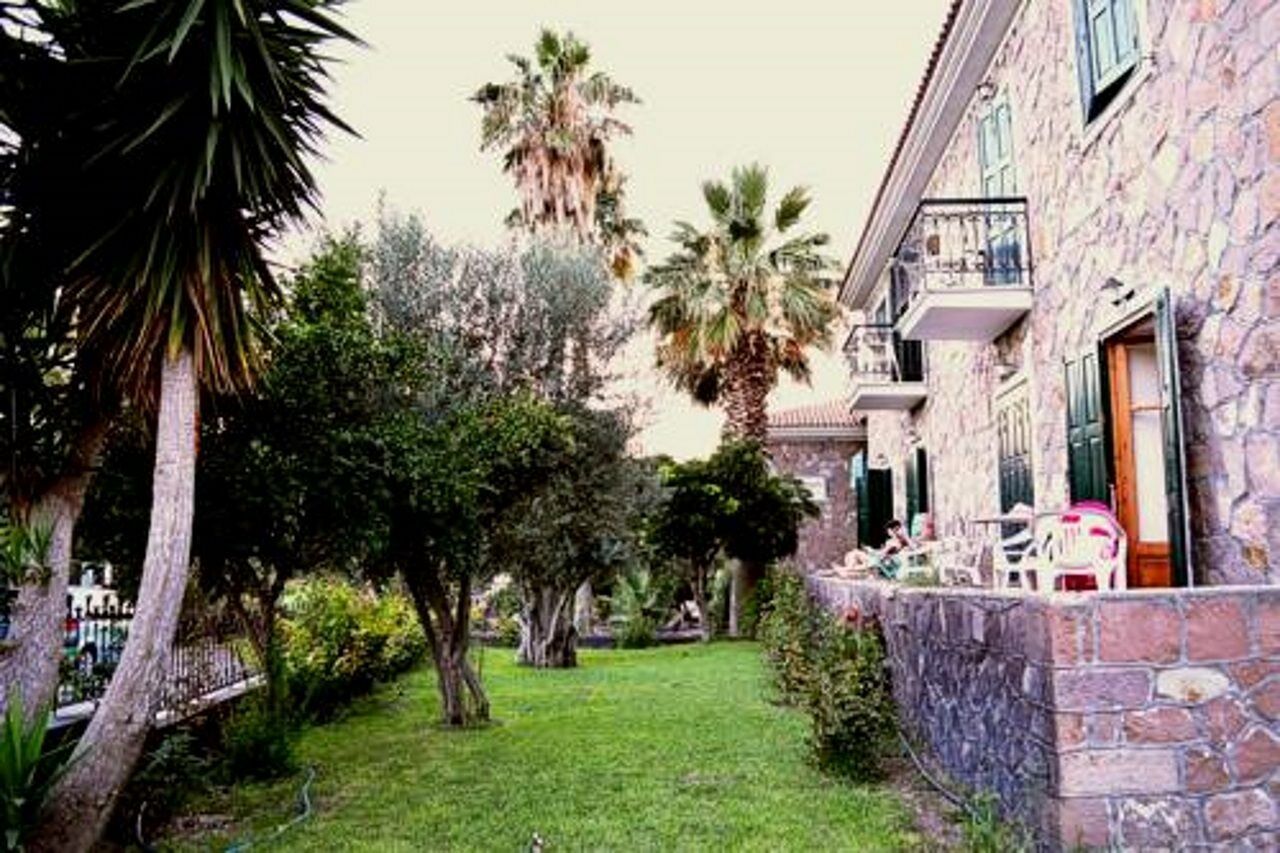 Amfitriti Hotel