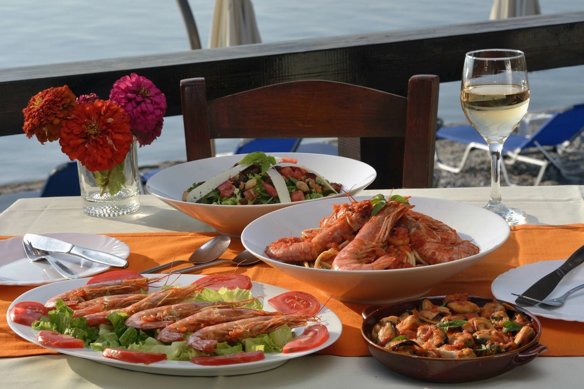 Symmetron Aparthotel Kalamos (Thessaly)