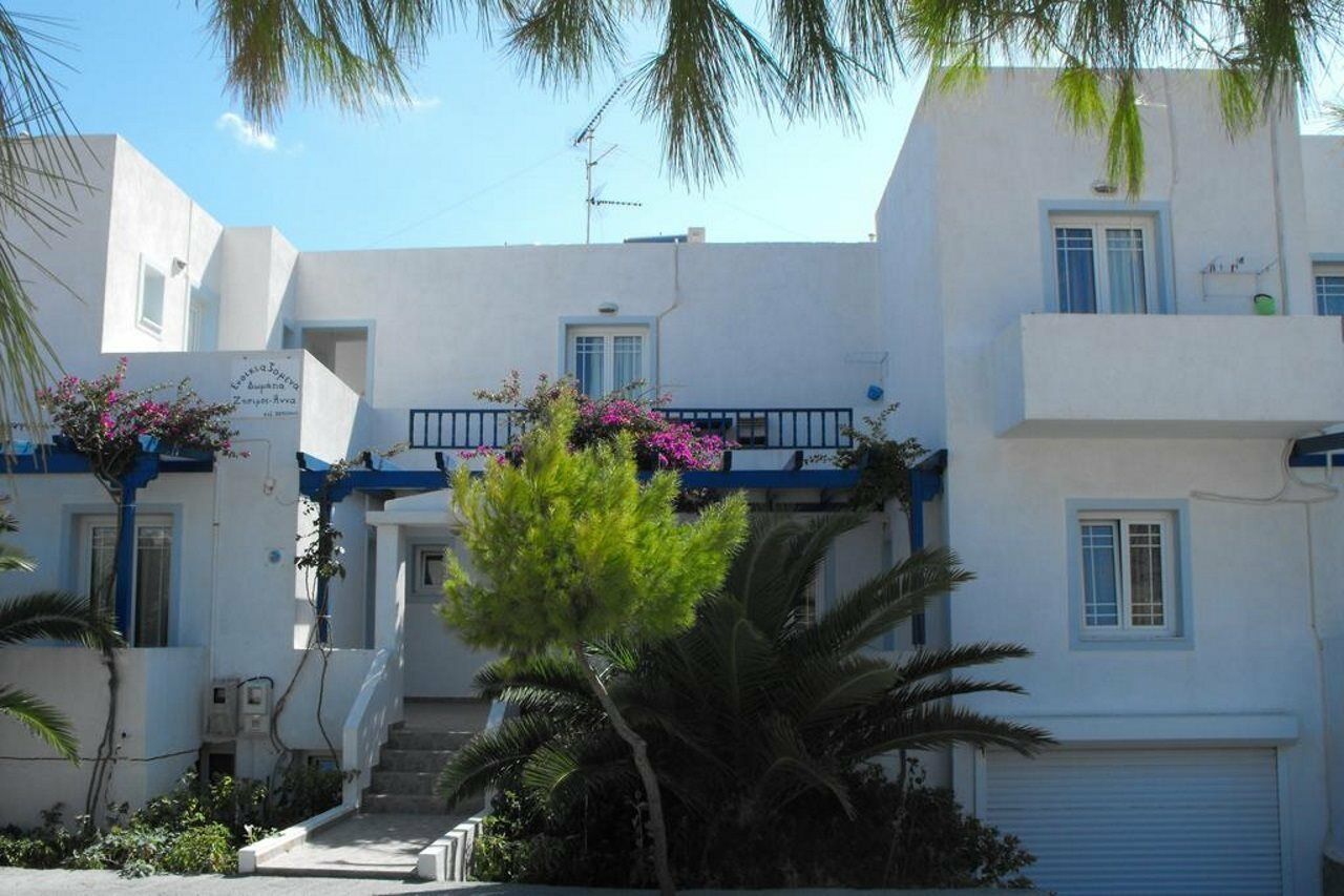 Anna Zisimos Guest house Adamantas (Milos)