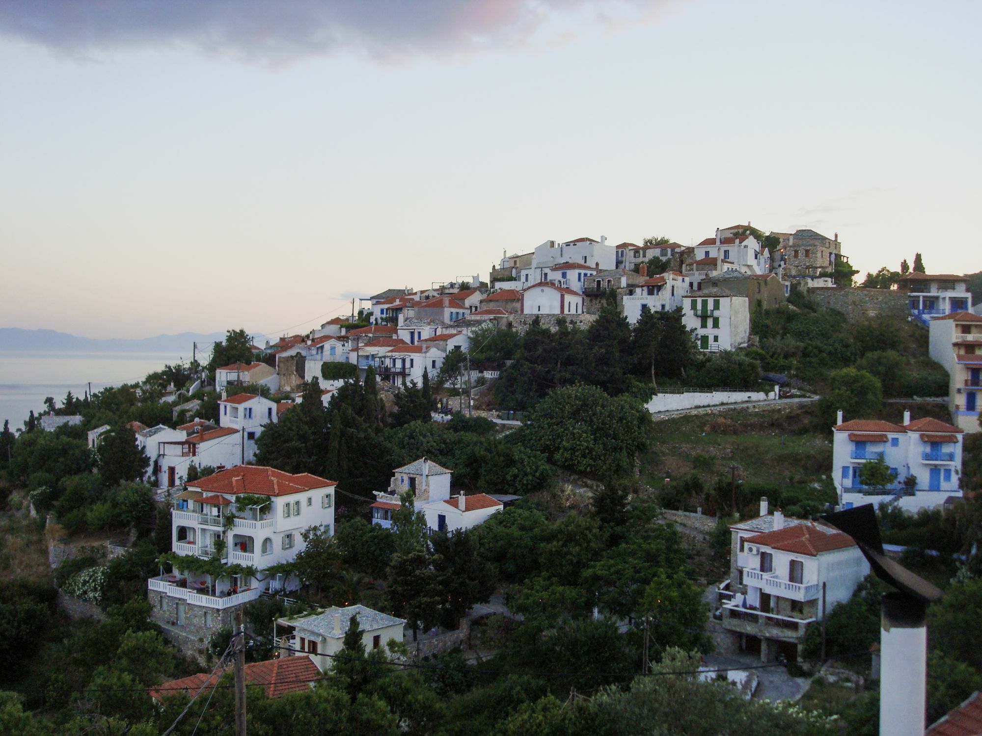 Asteri Alonnisos Town