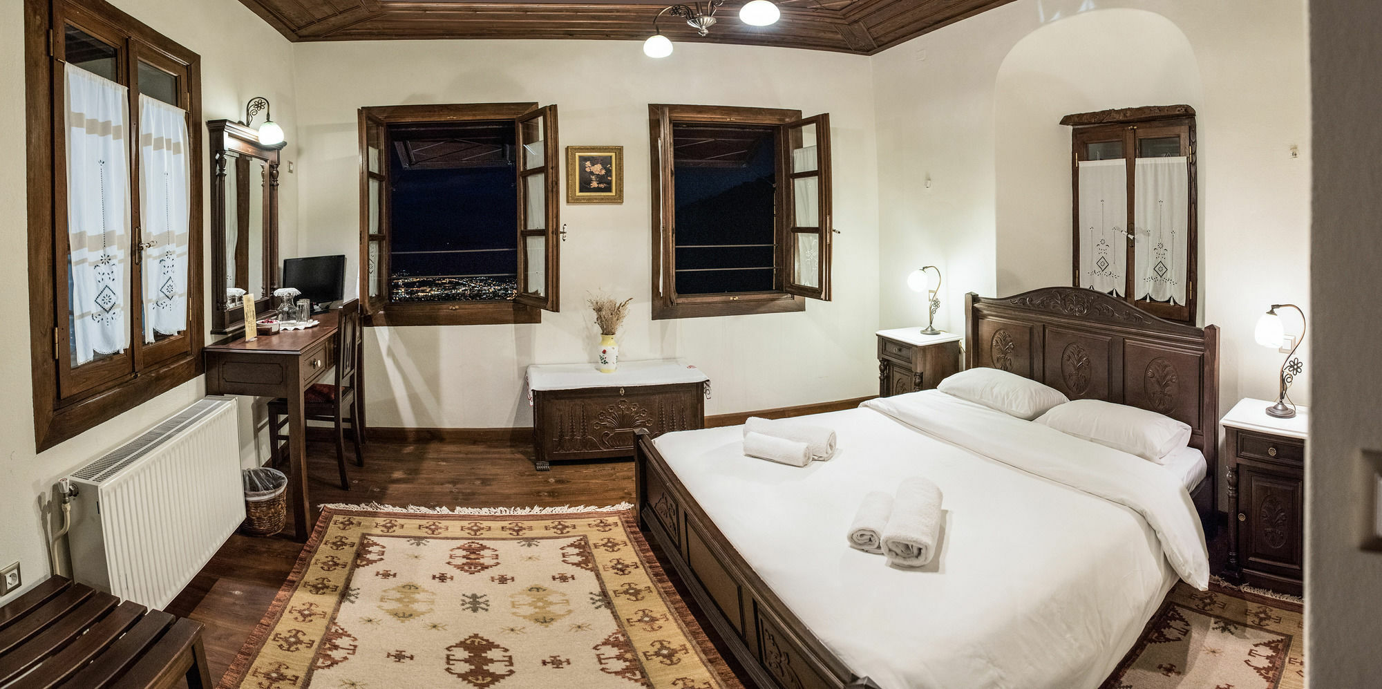 Guest house Traditional Mansion Evilion