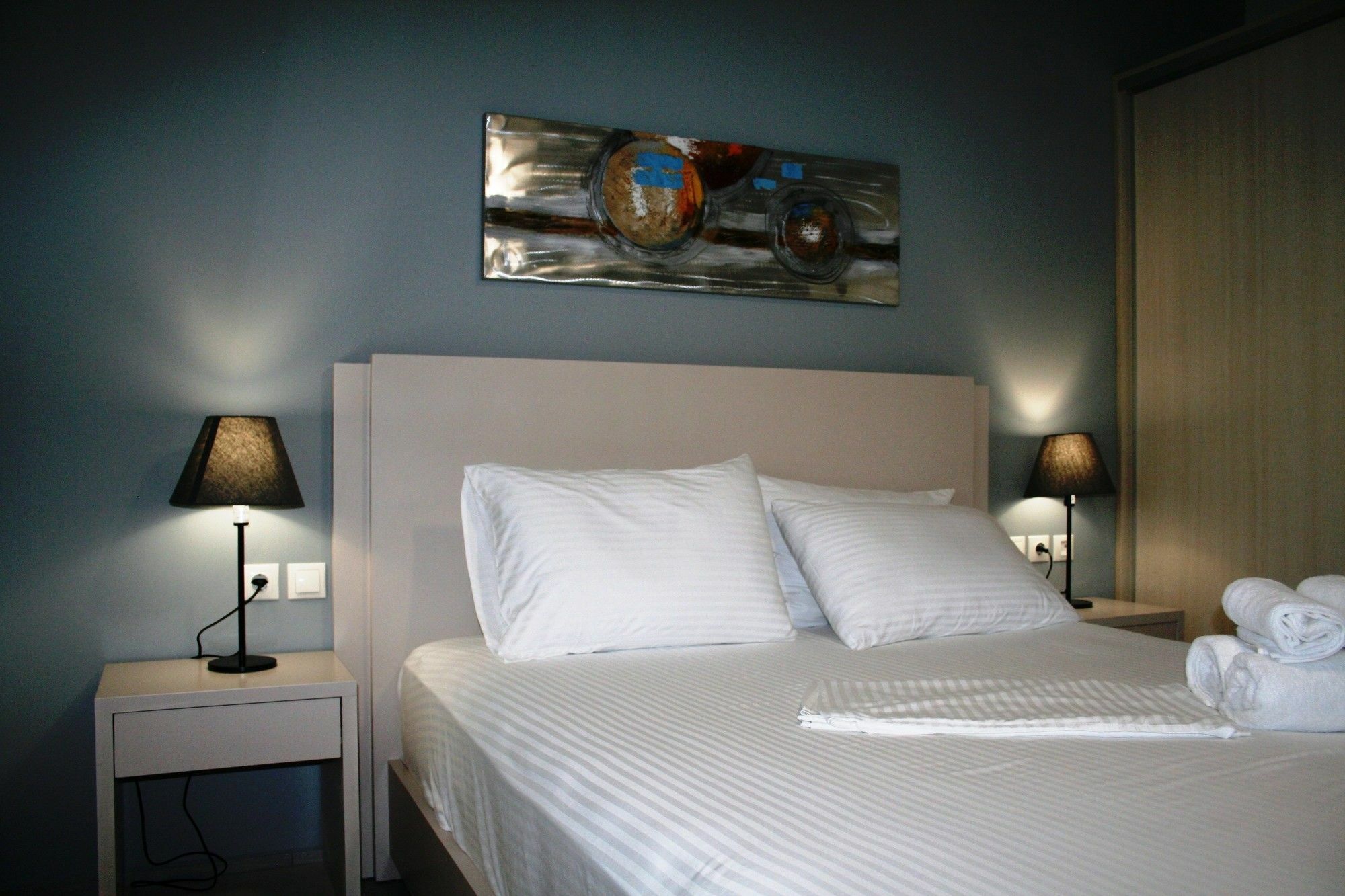 Captain Nick Aparthotel Mikros Gialos