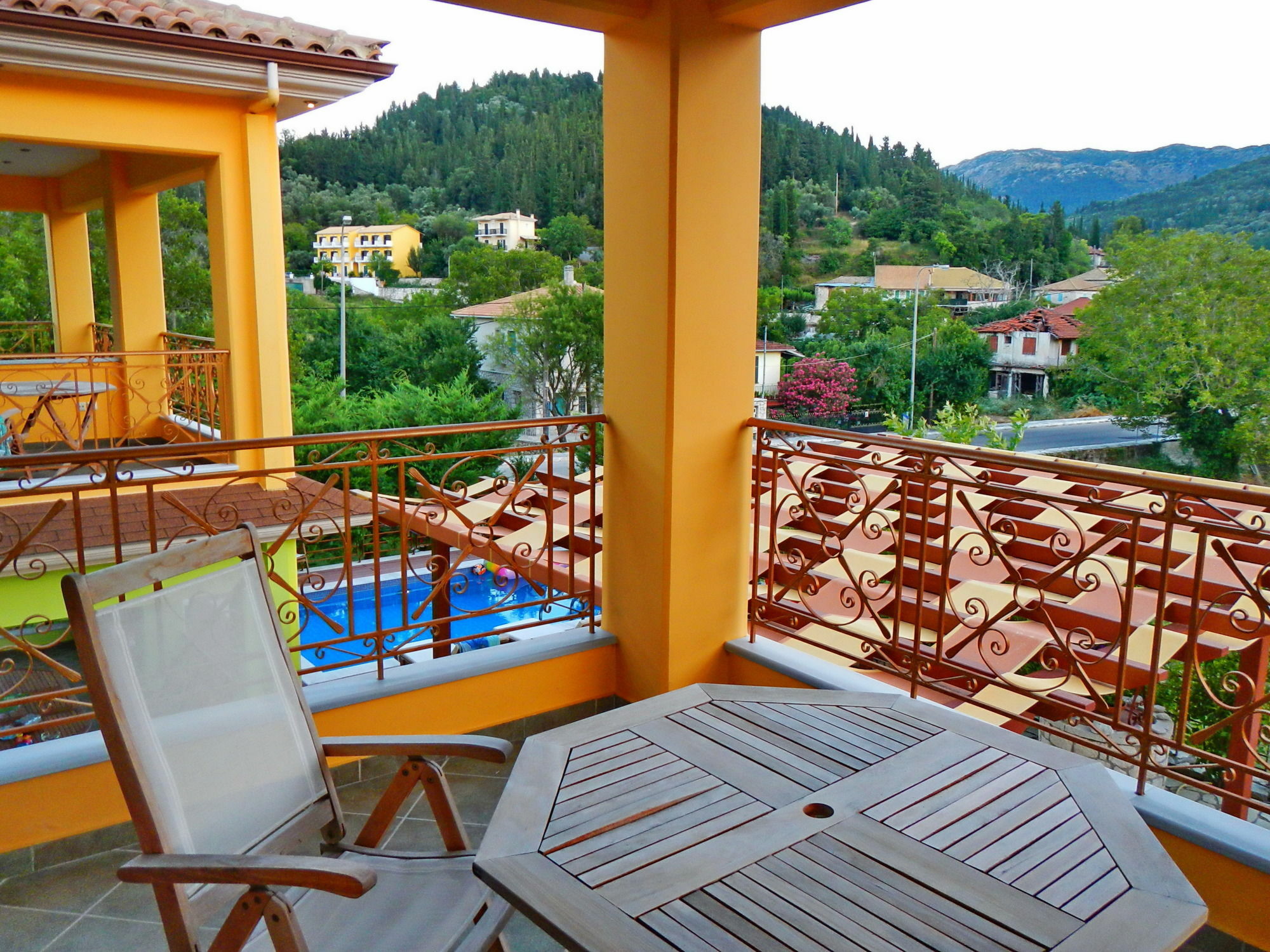 Prestige Villa Asprogerakata