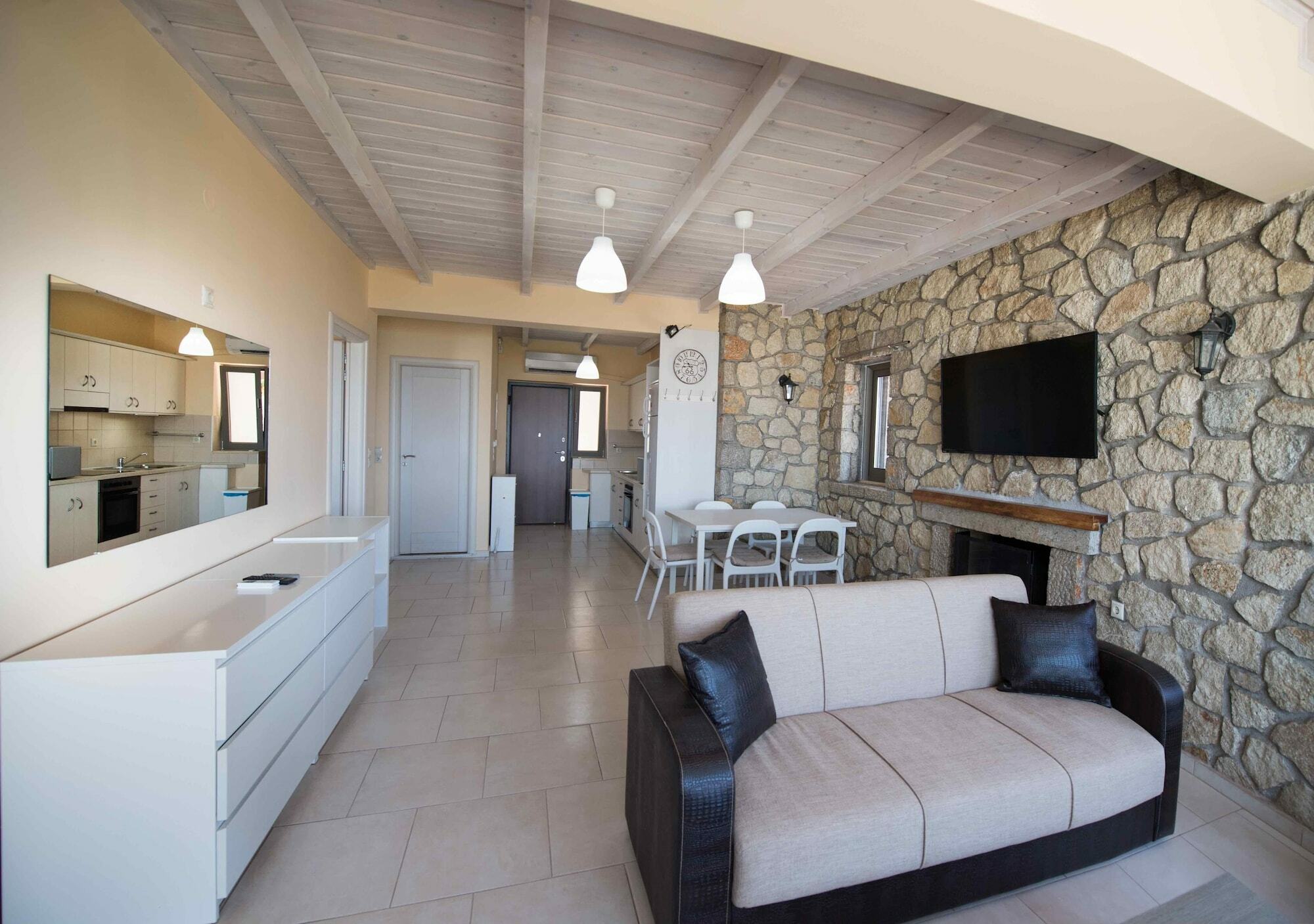 Silencio Villa