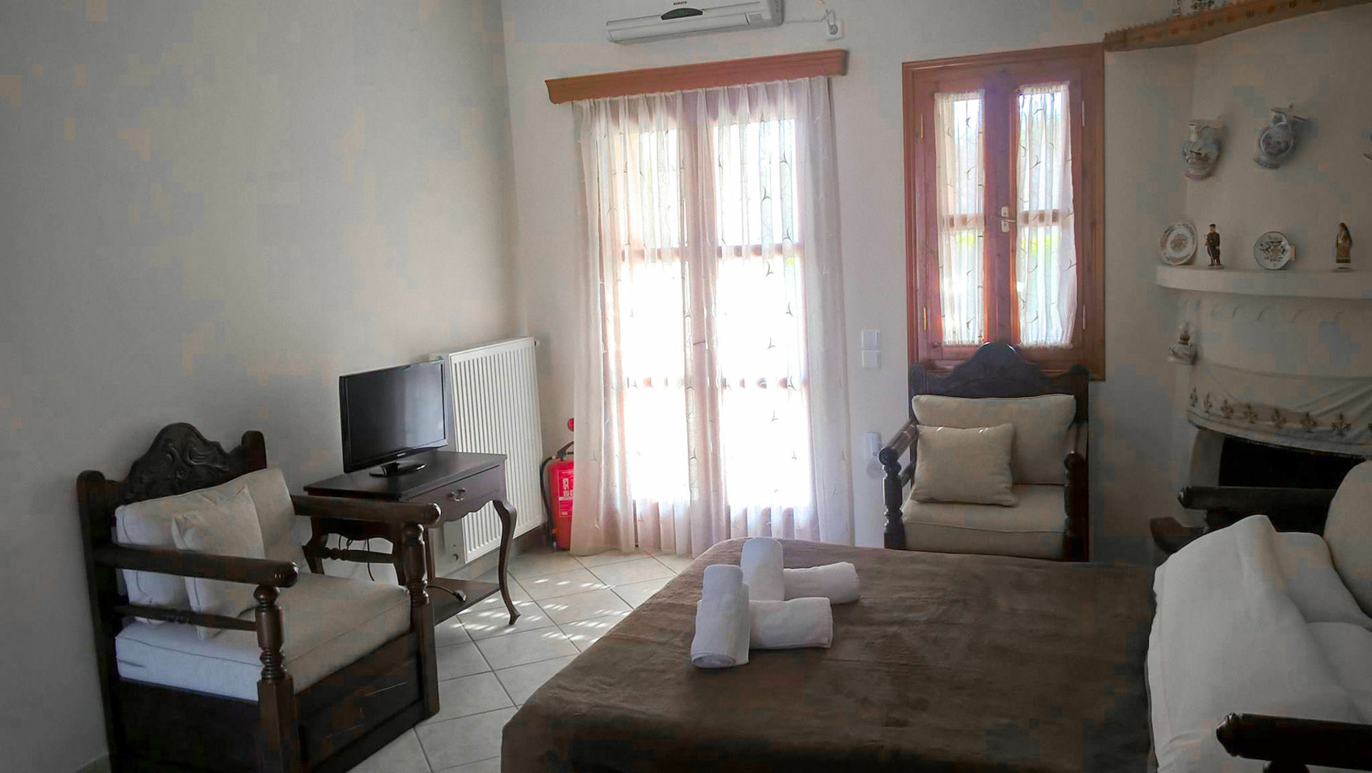 Apartment To Pithari