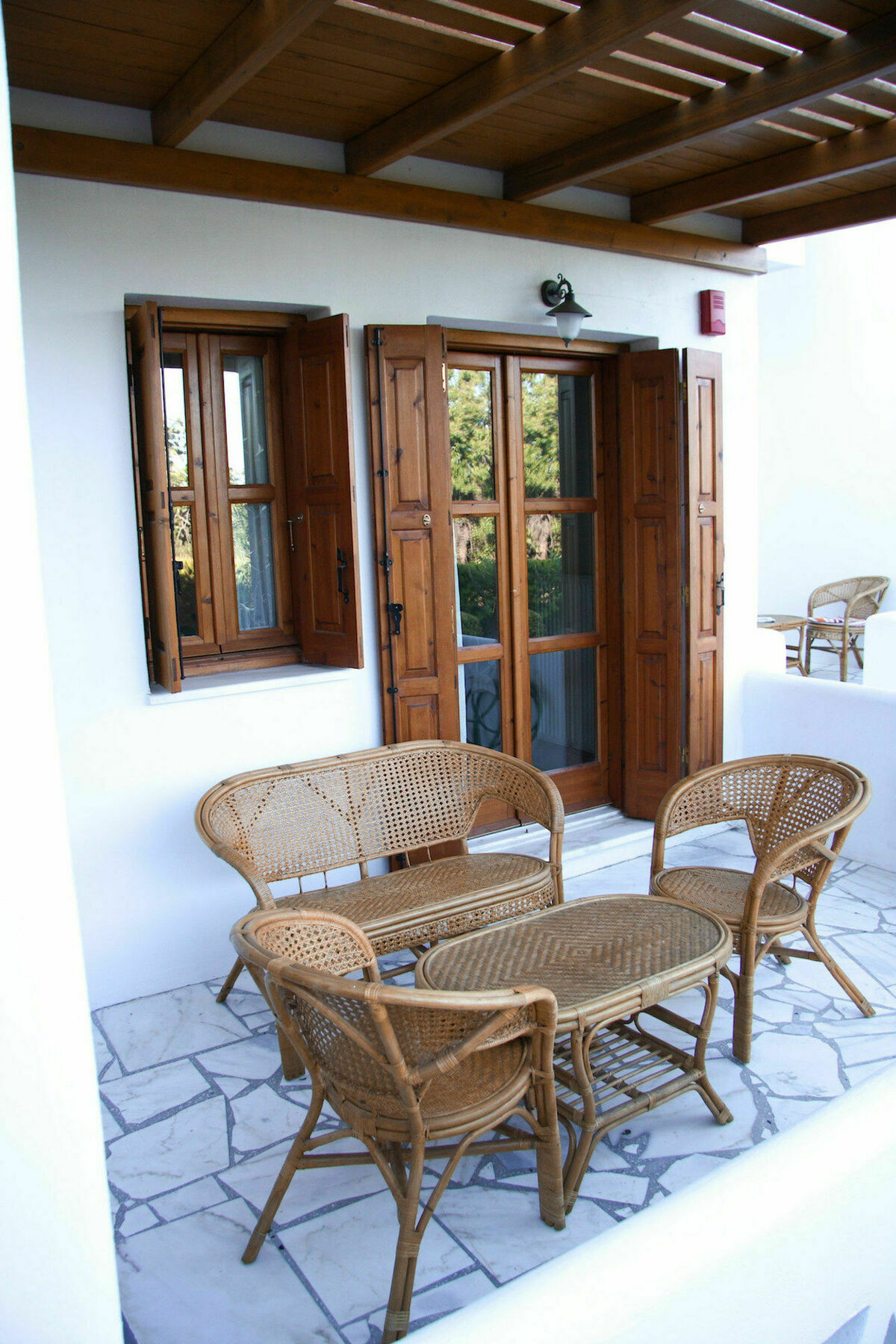 Apartment To Pithari Skyros