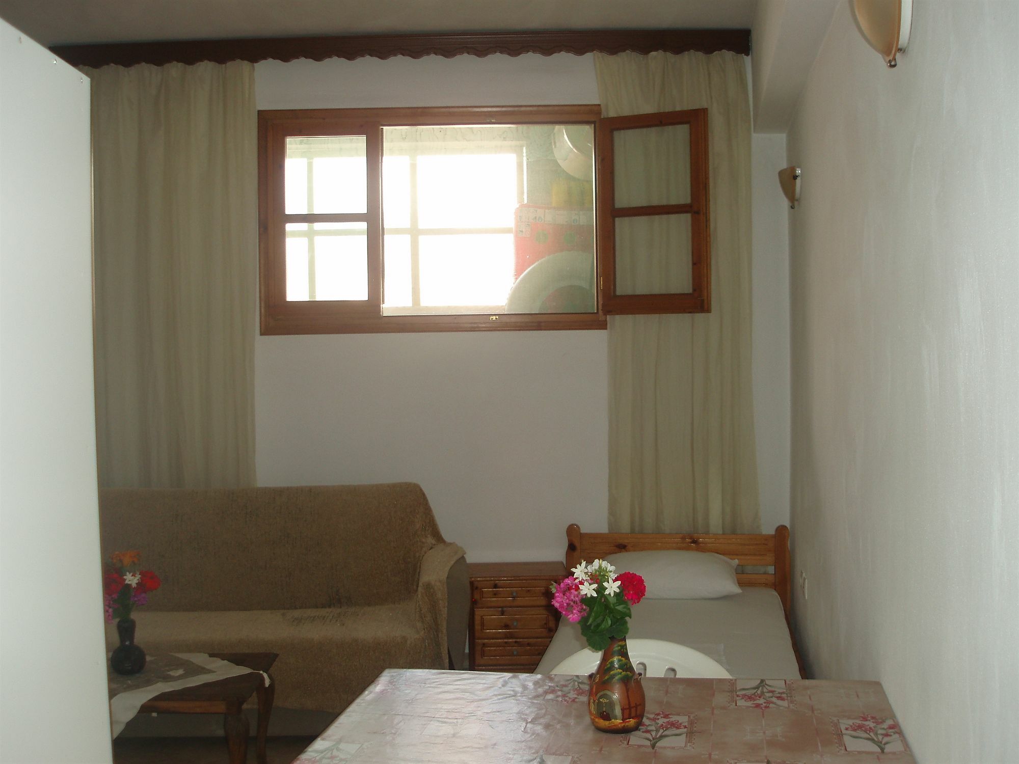 Hellen Apartment
