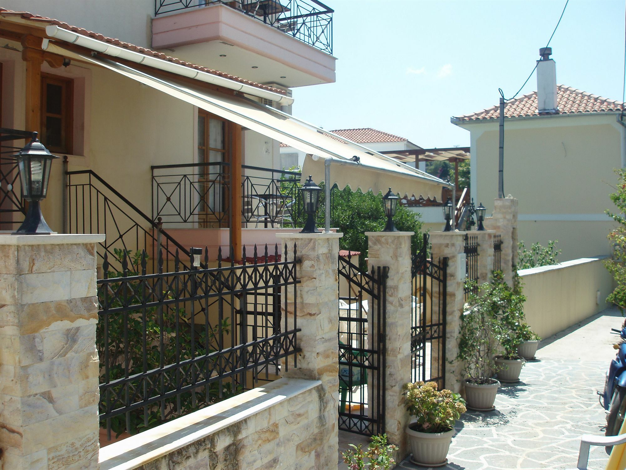 Apartment Hellen Megali Ammos (Skiathos)