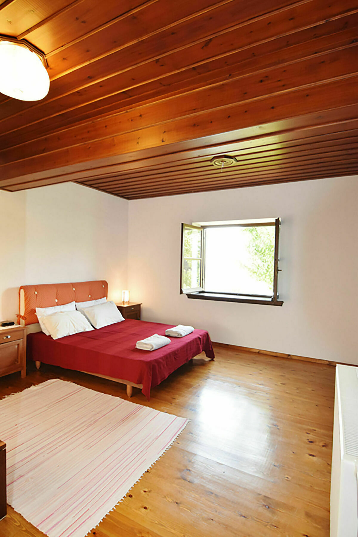 Erato House Apartment *
