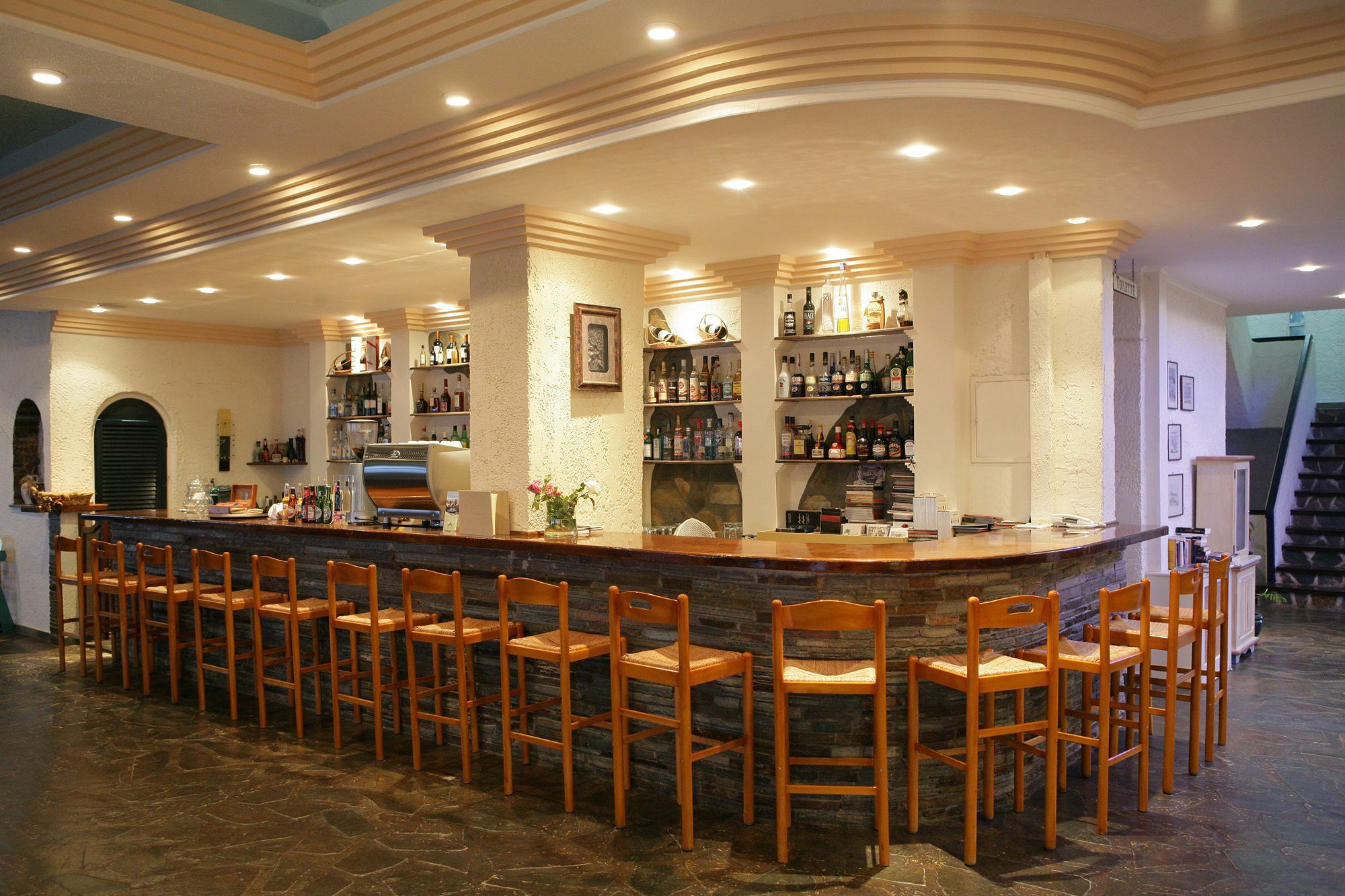 Andros Hotel 3*