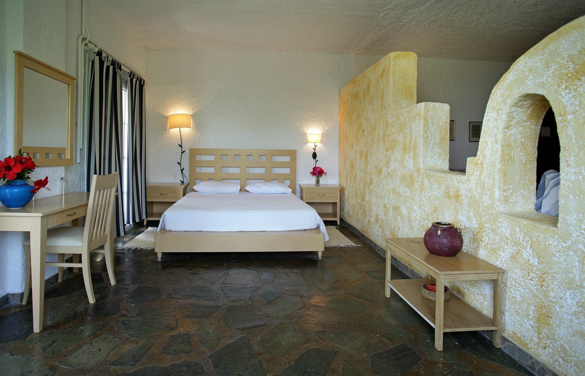 Andros Hotel Gavrio