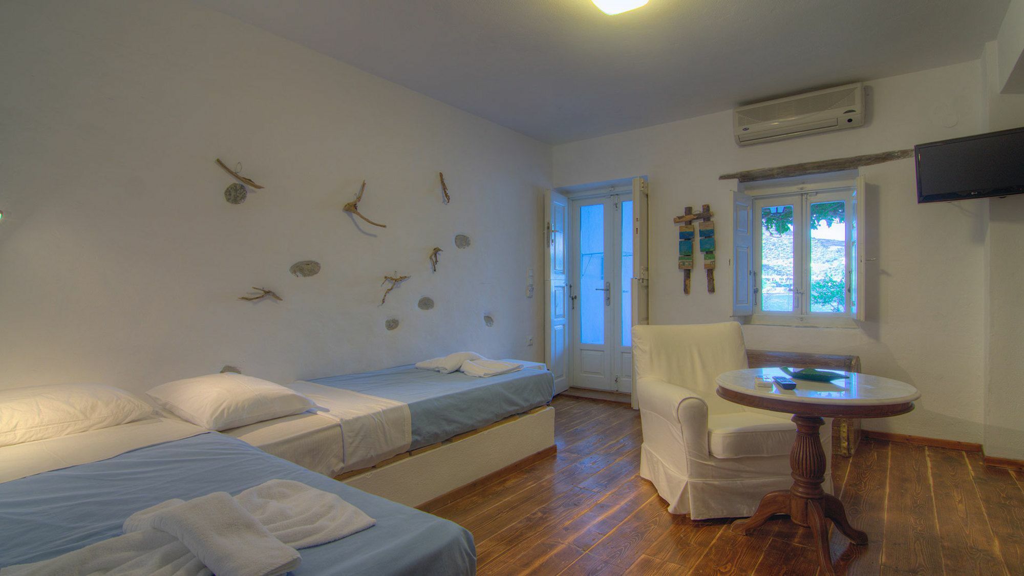 Platys Gialos Sifnos Hotel 3*