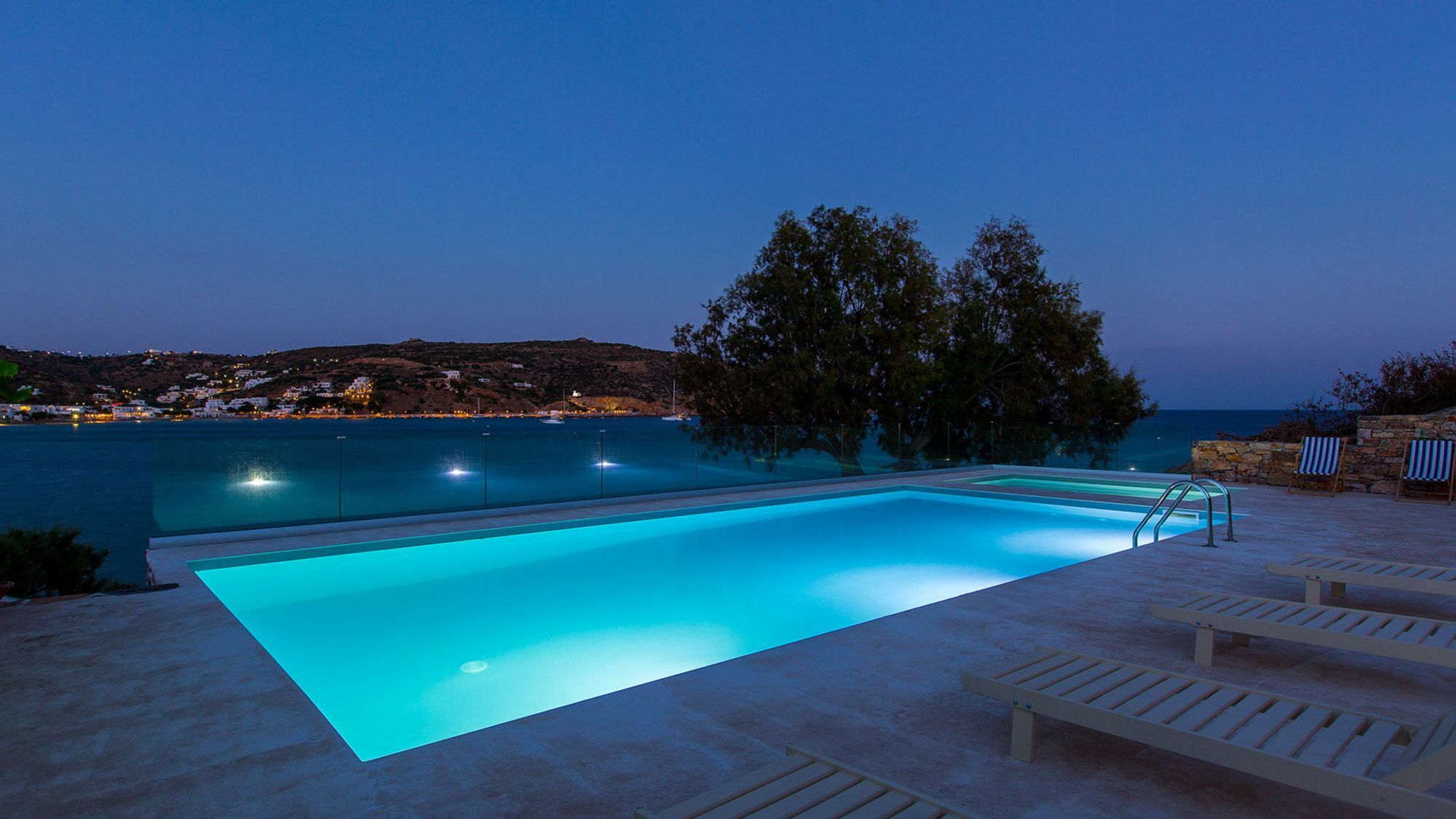Platys Gialos Sifnos