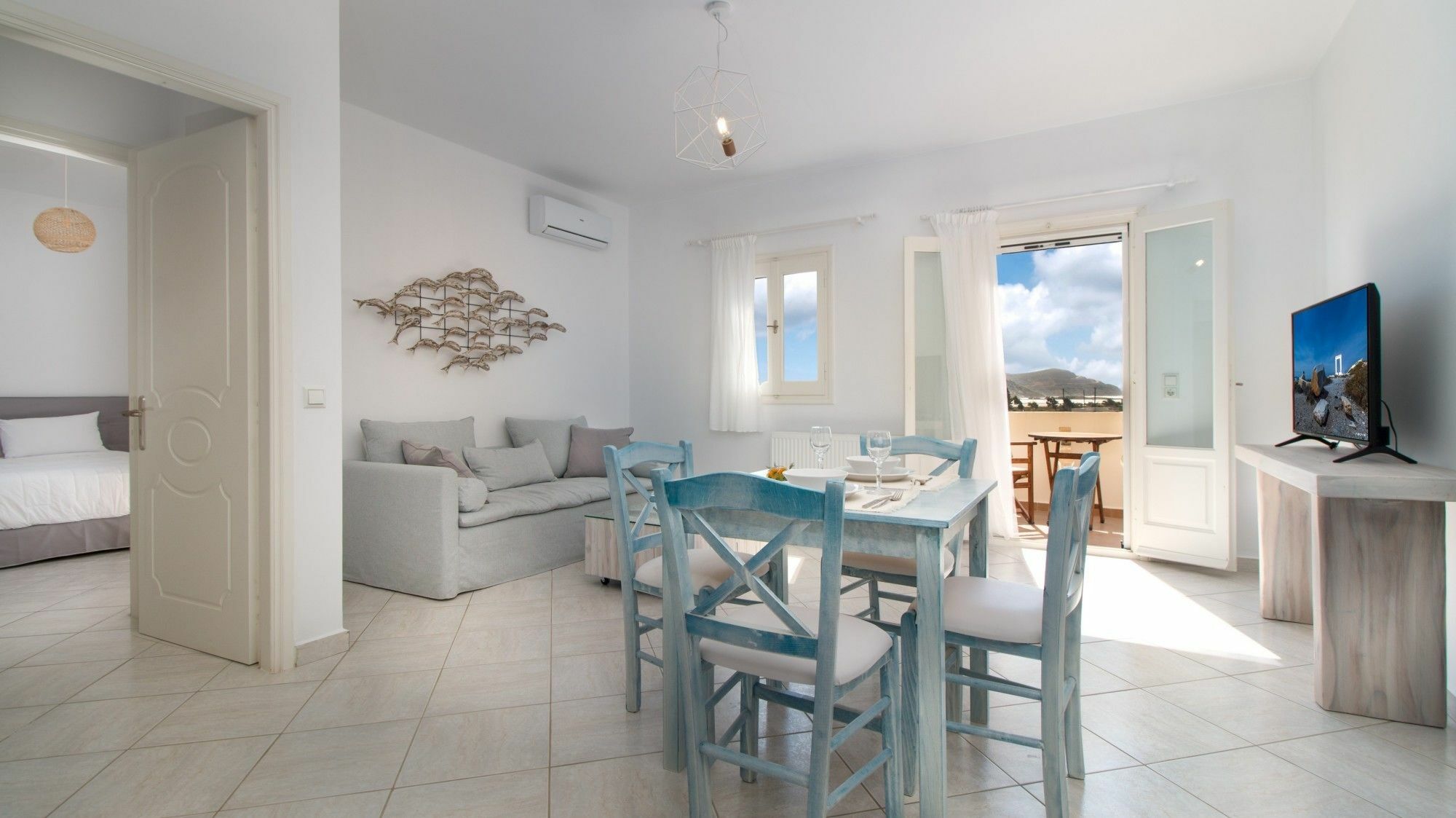 Iphimedeia Luxury Hotel & Suites Apartment