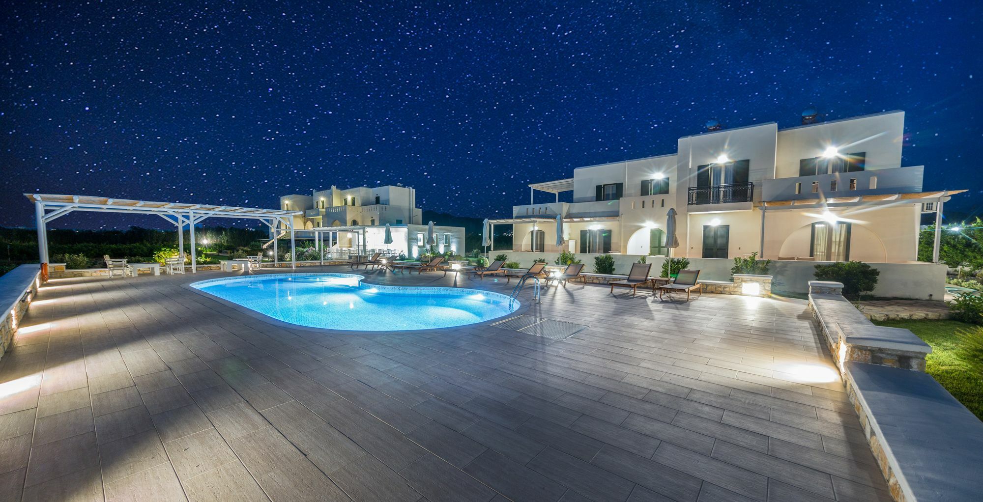 Iphimedeia Luxury Hotel & Suites Apartment